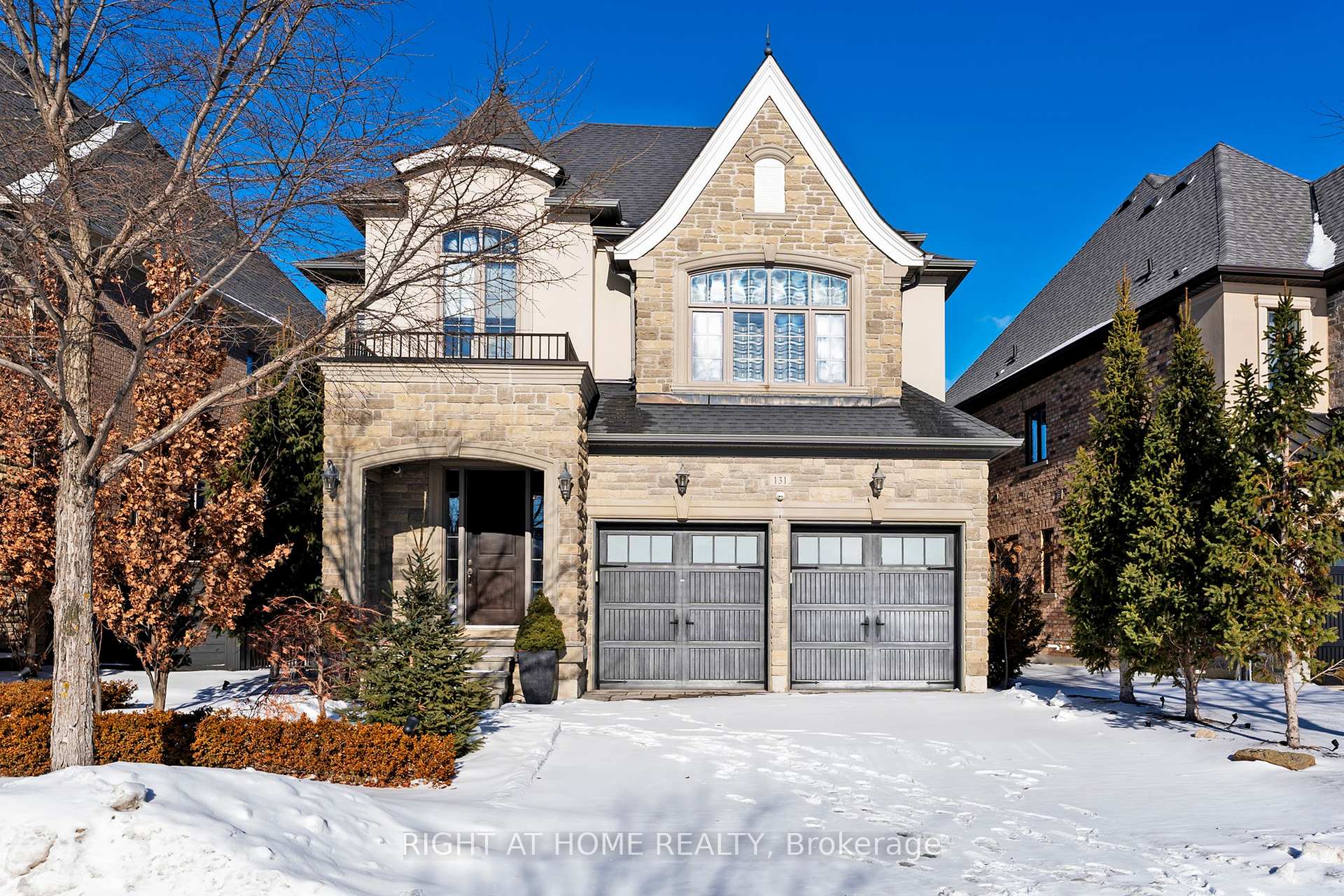Front of 131 Robert Berry Crescent