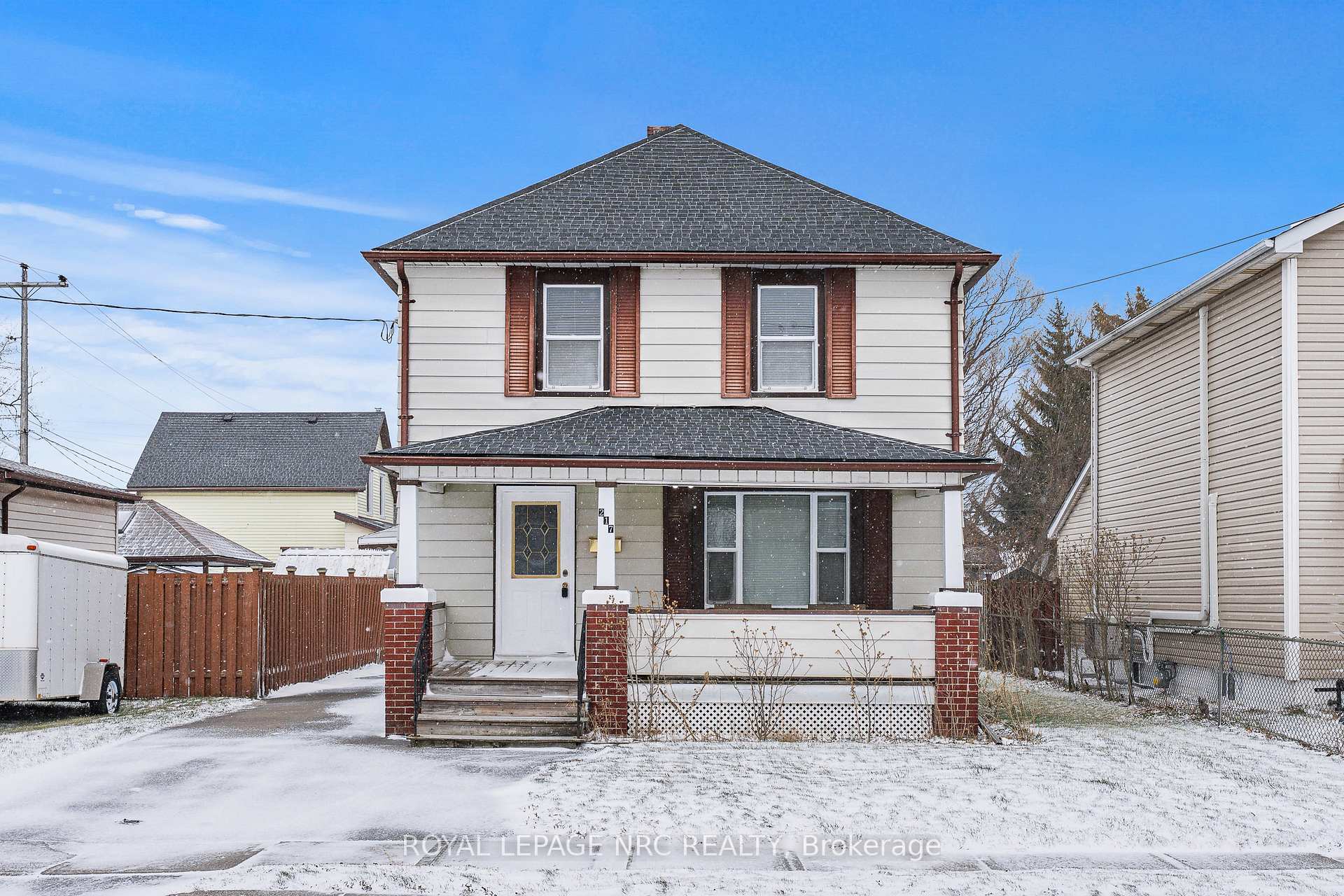 Photo 2 of 217 Mitchell Street, Port Colborne, East Village — HOMEH