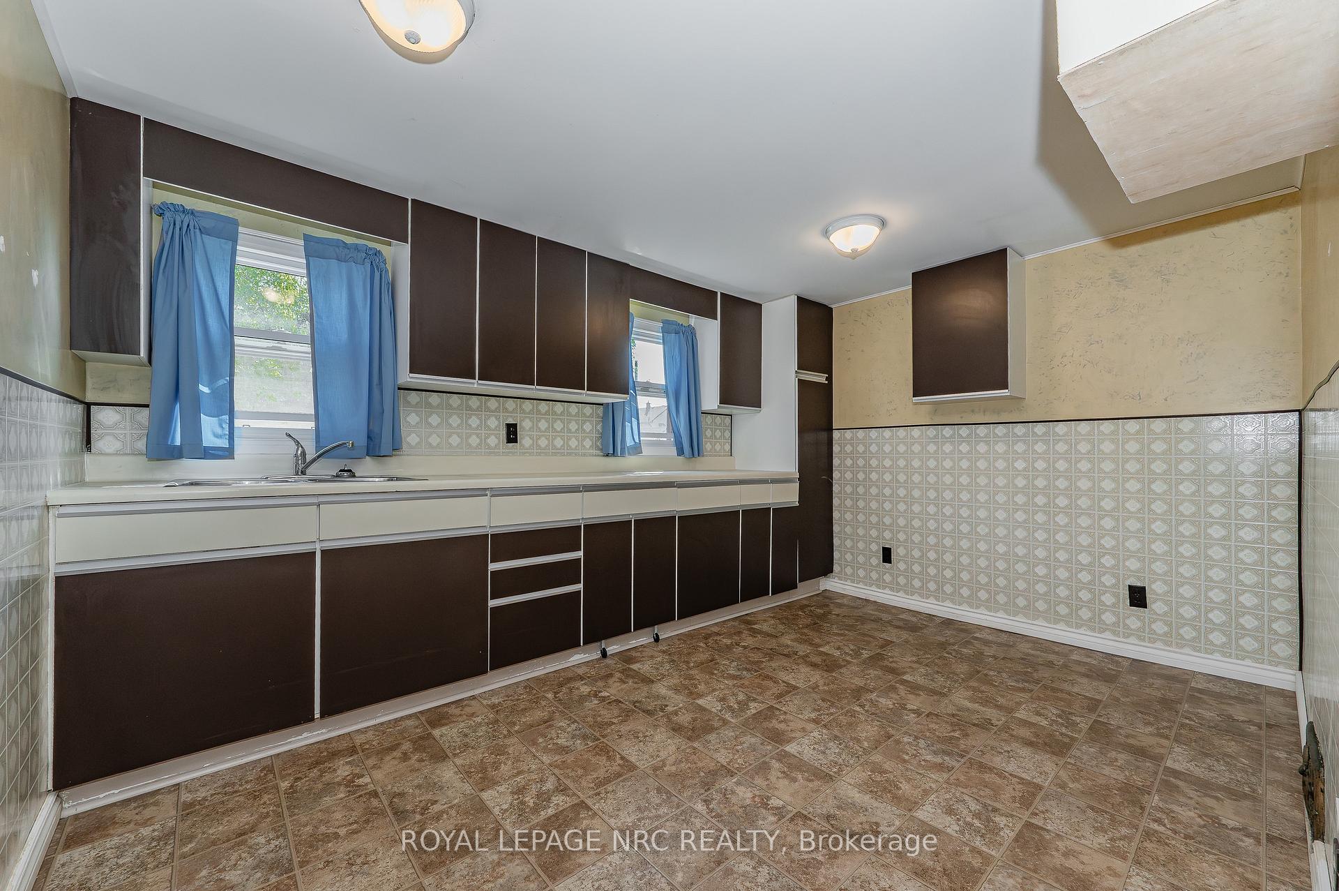 Photo 19 of 217 Mitchell Street, Port Colborne, East Village — HOMEH
