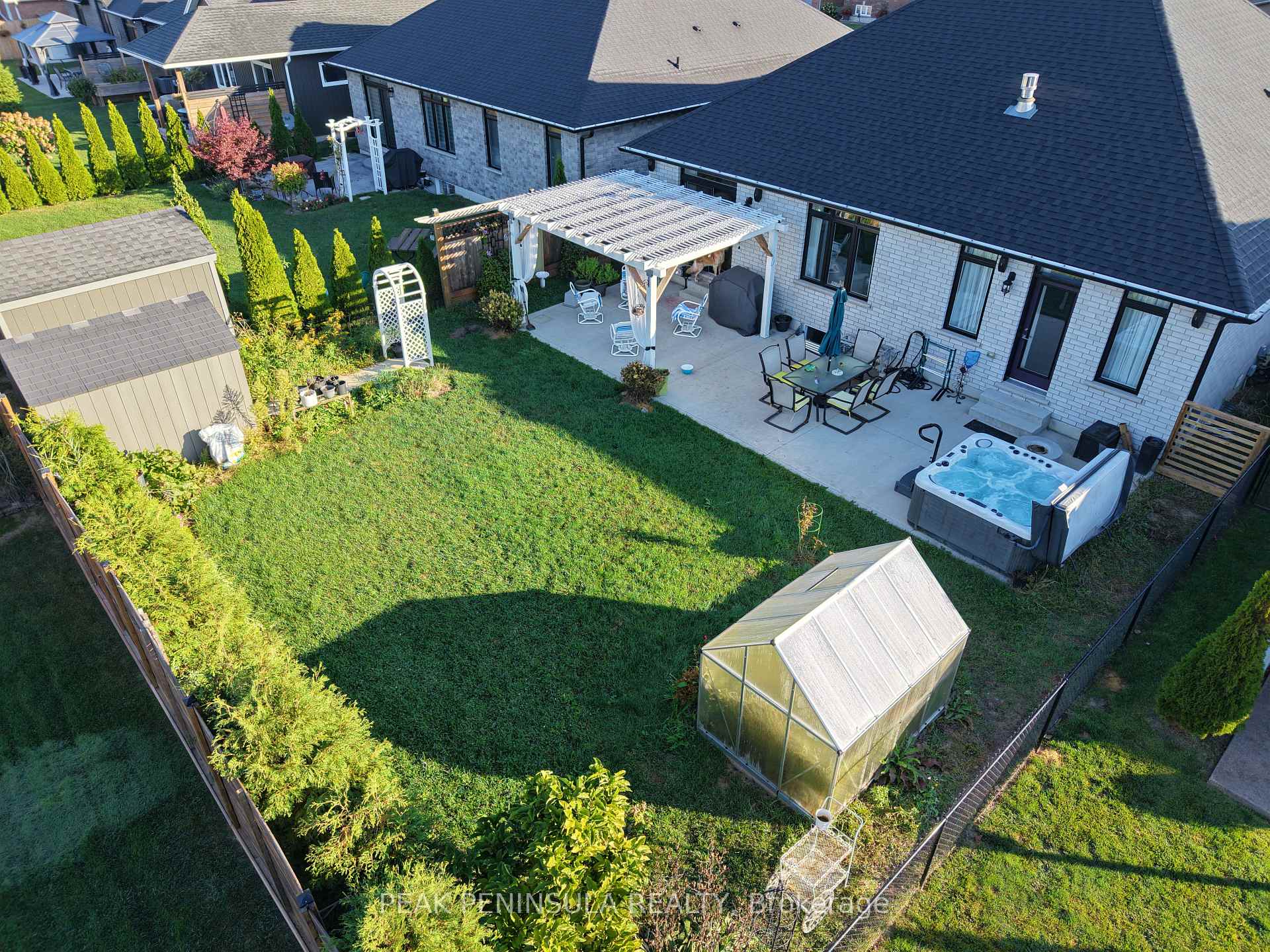 Photo 27 of 80 Backus Drive, Norfolk, Port Rowan — HOMEH