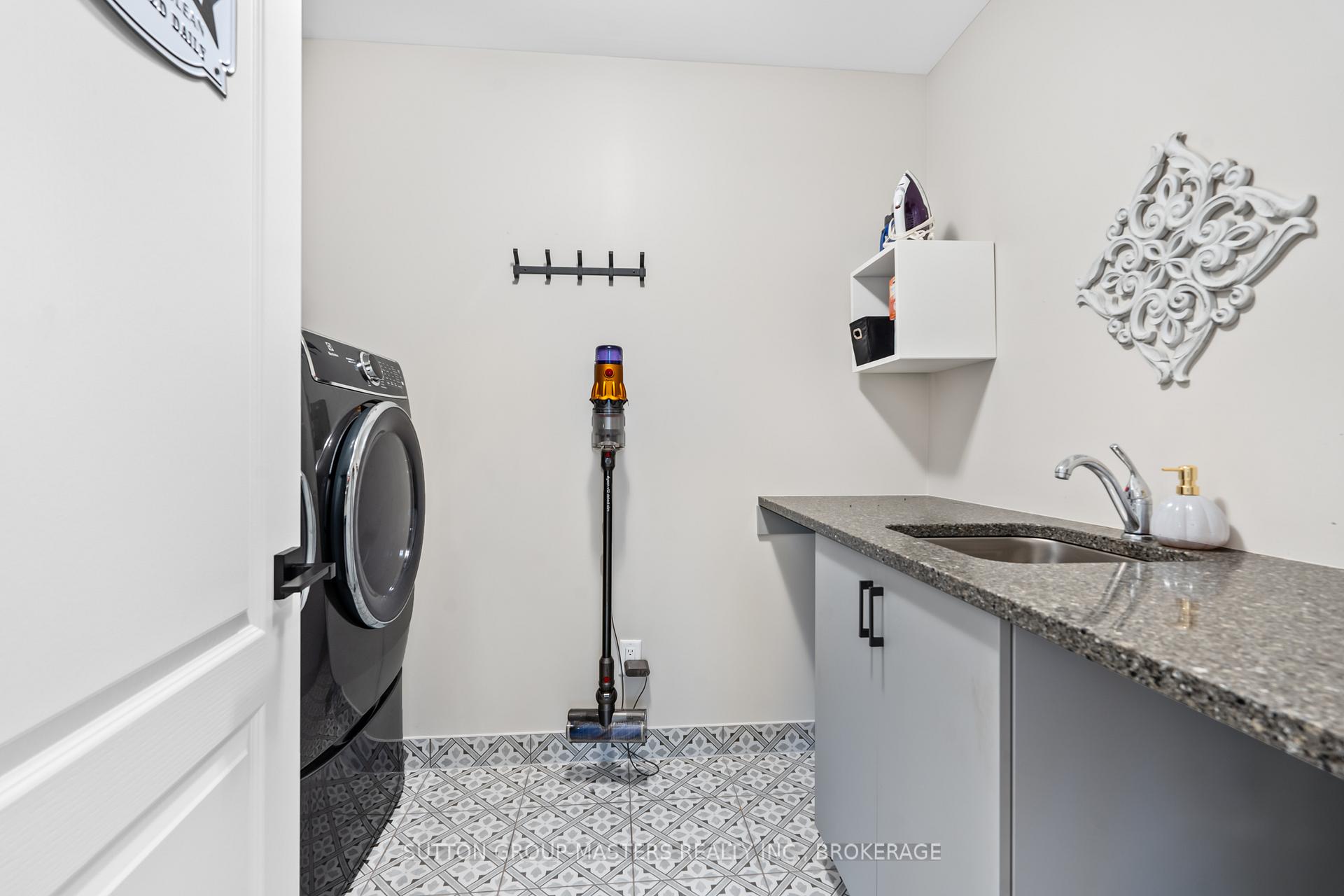 Photo 33 of 1812 Cinderhill Street, Kingston, City Northwest — HOMEH