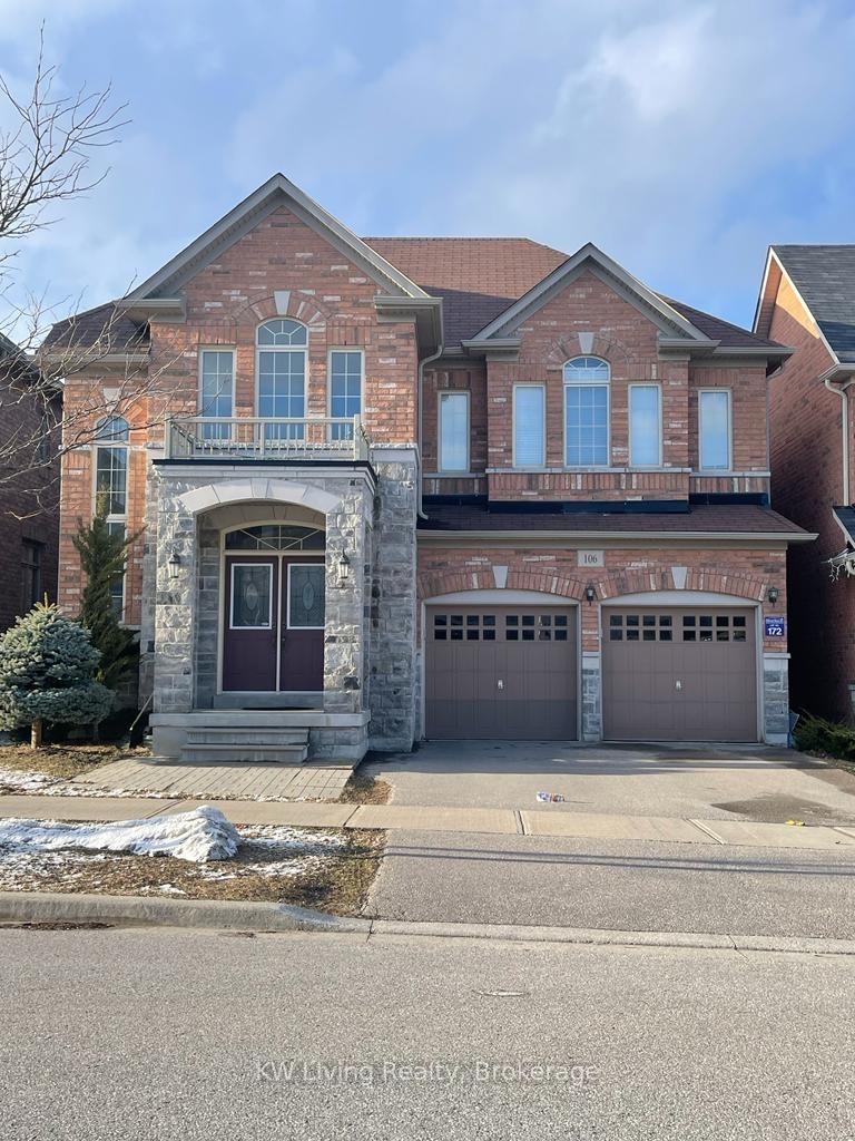 Front of 106 Hua Du Avenue