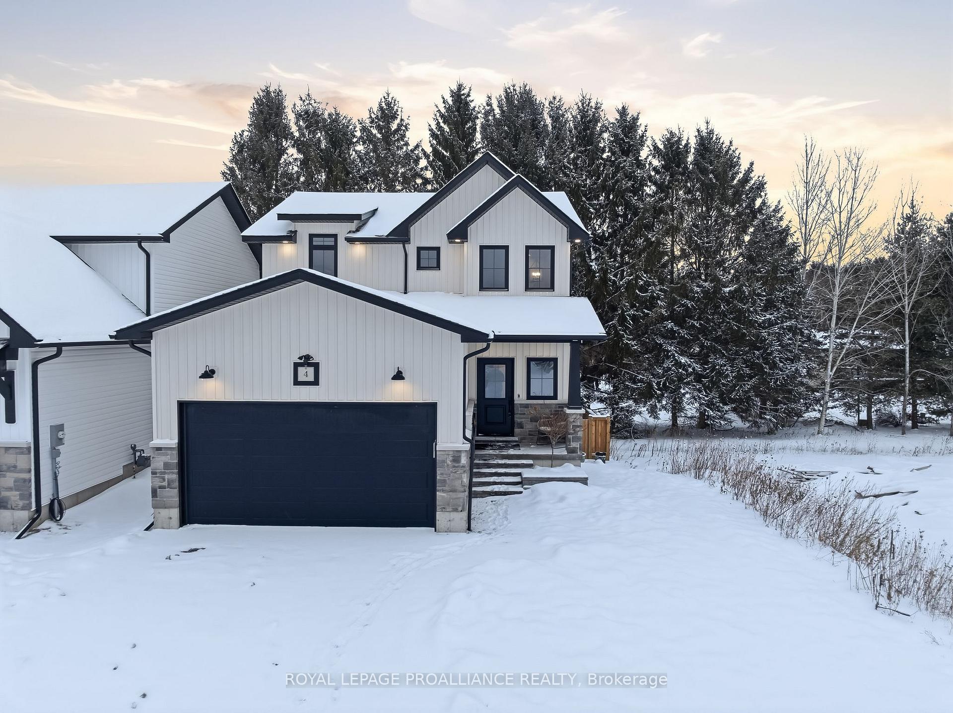 Front of 4 Mackenzie John Crescent