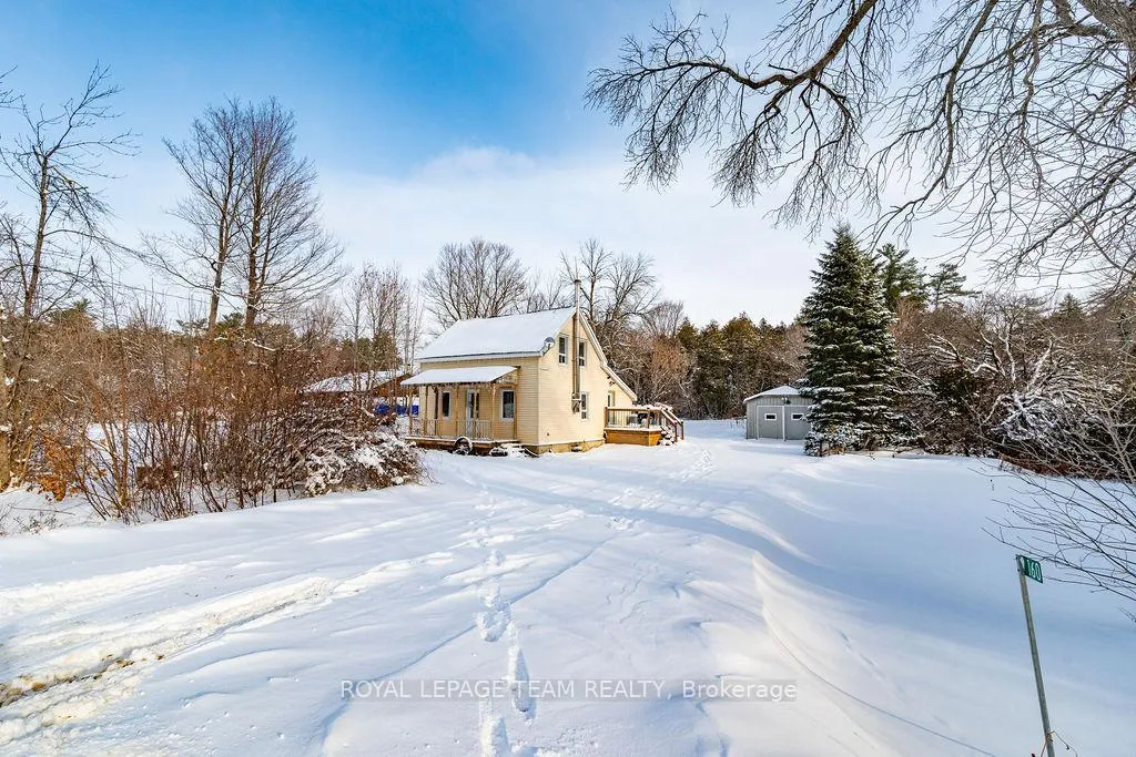 Photo 3 of 160 Burnstown Road, McNab/Braeside, Mcnab/Braeside Twps — HOMEH