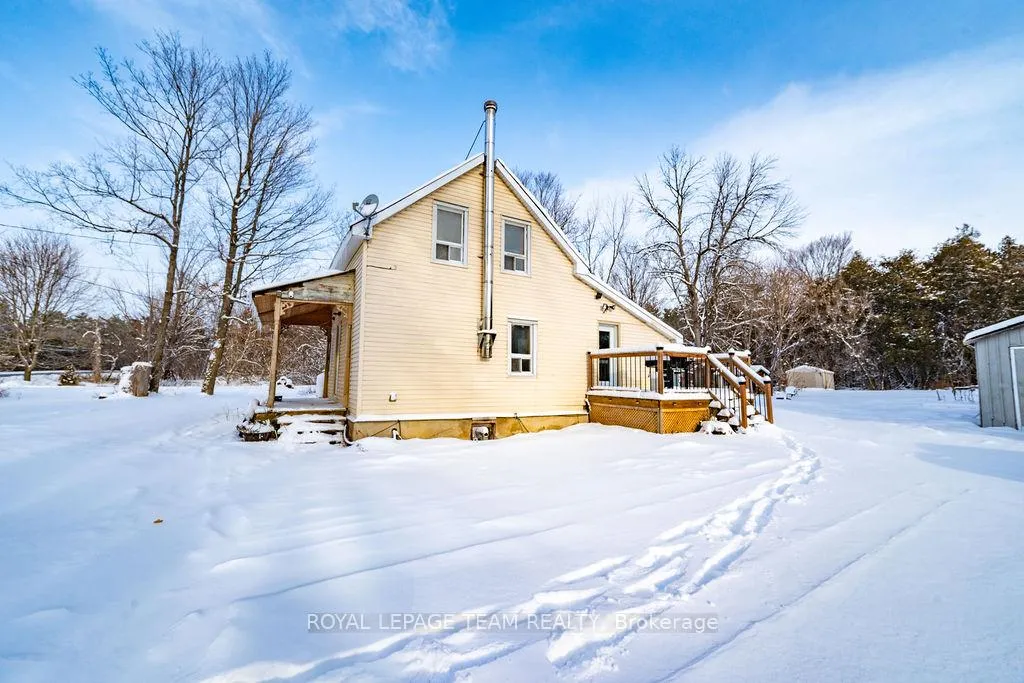 Photo 4 of 160 Burnstown Road, McNab/Braeside, Mcnab/Braeside Twps — HOMEH