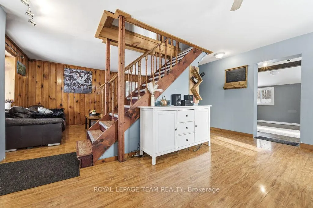 Photo 19 of 160 Burnstown Road, McNab/Braeside, Mcnab/Braeside Twps — HOMEH