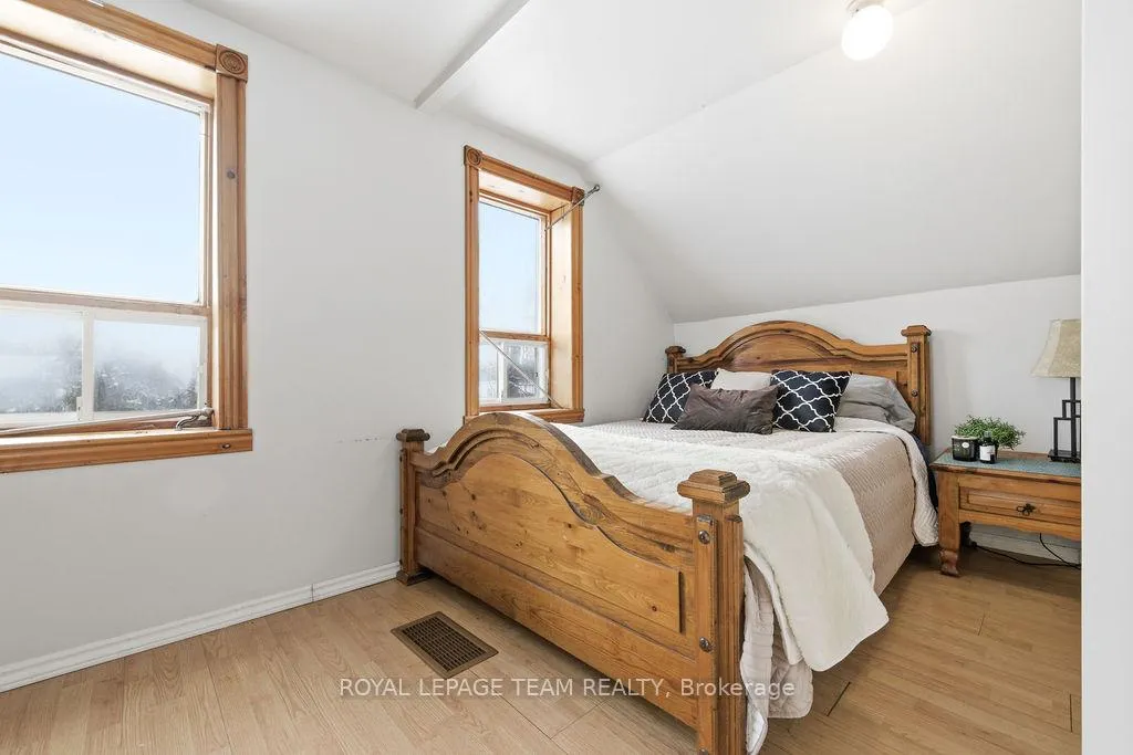 Photo 22 of 160 Burnstown Road, McNab/Braeside, Mcnab/Braeside Twps — HOMEH