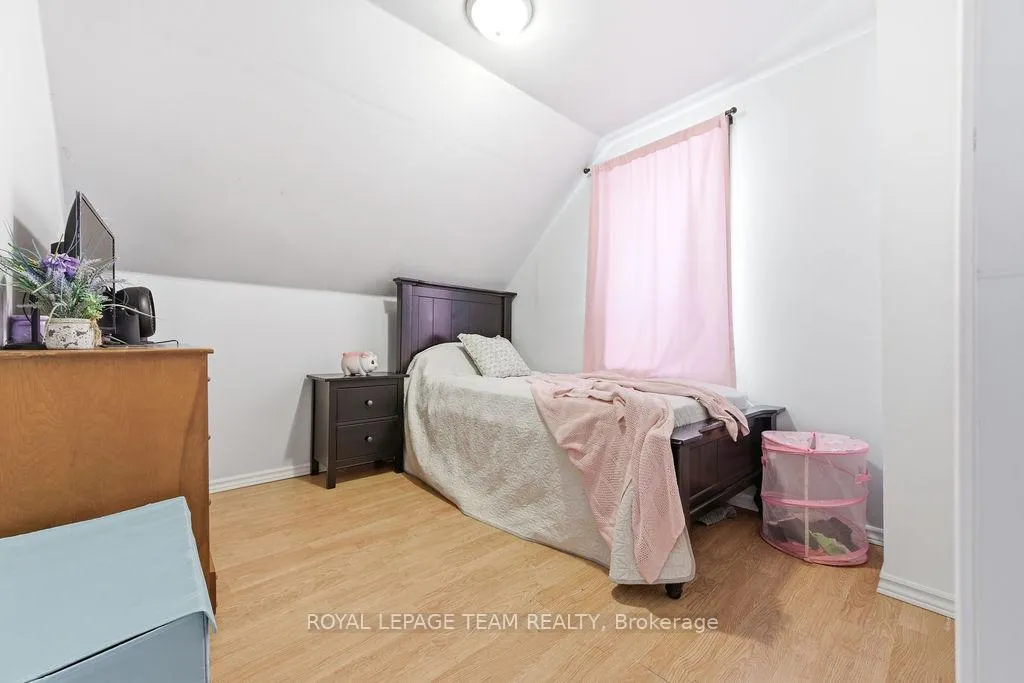 Photo 25 of 160 Burnstown Road, McNab/Braeside, Mcnab/Braeside Twps — HOMEH