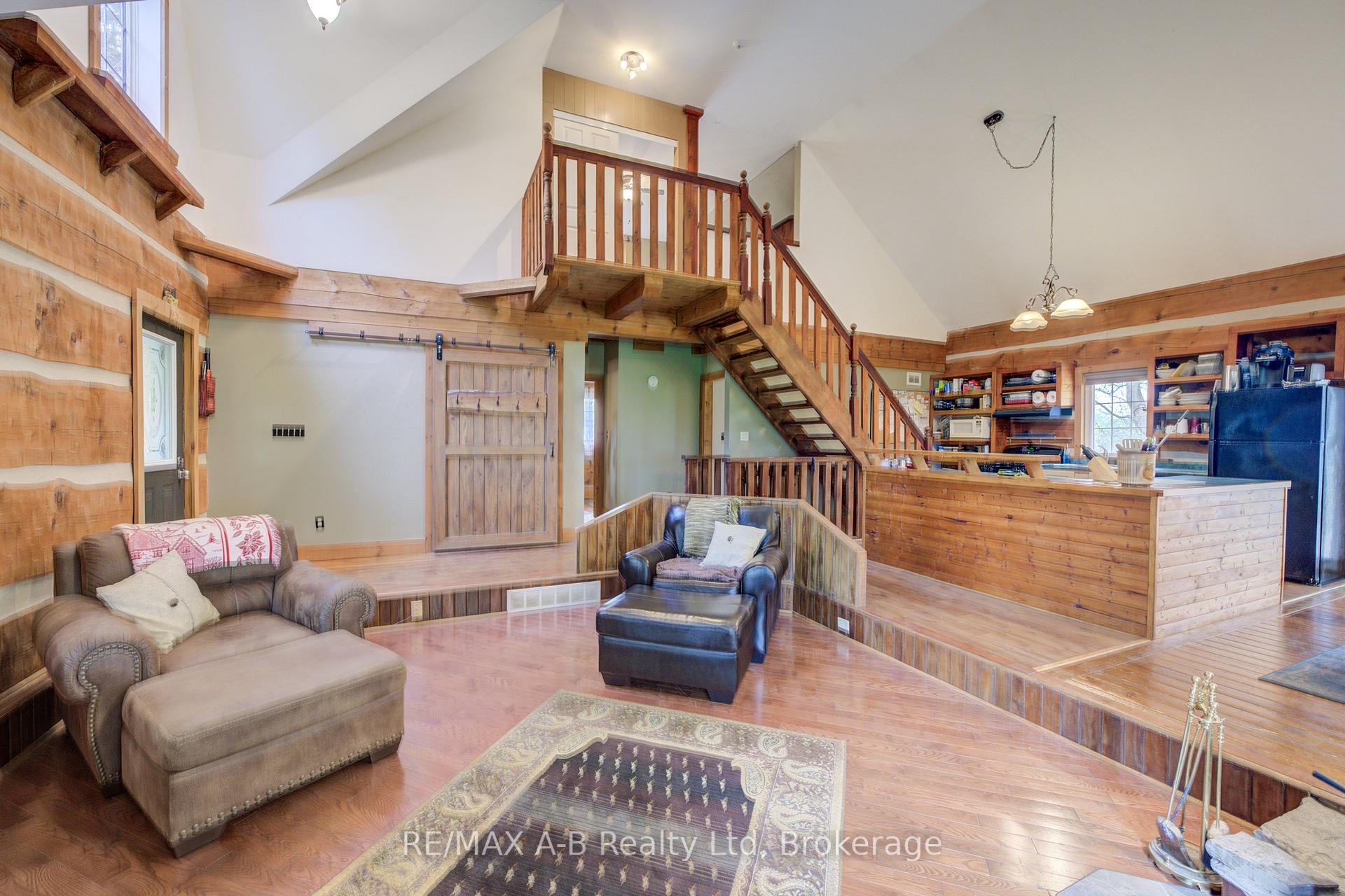 Photo 8 of 73187 Perth Road 183, Huron East, Tuckersmith — HOMEH