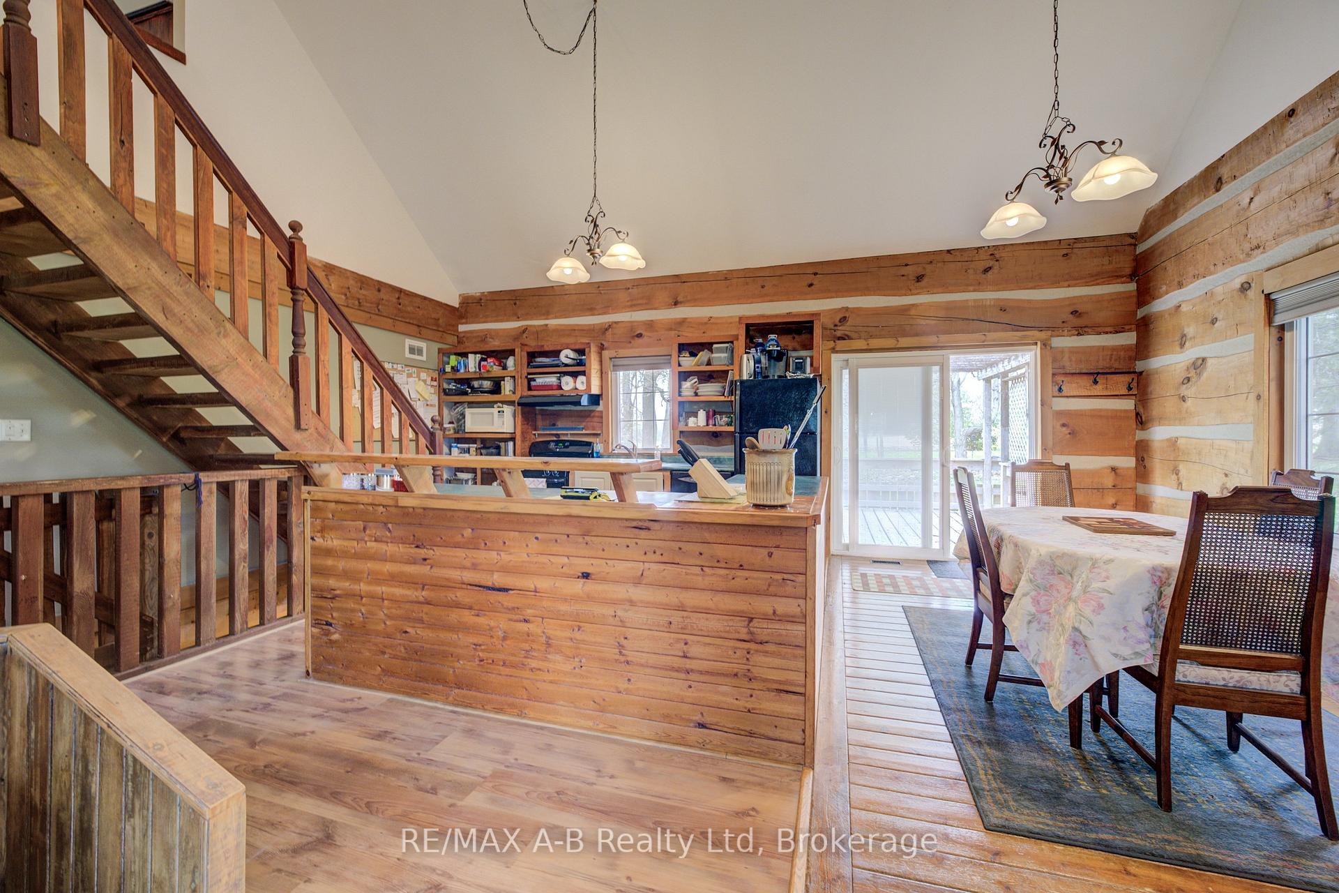 Photo 9 of 73187 Perth Road 183, Huron East, Tuckersmith — HOMEH