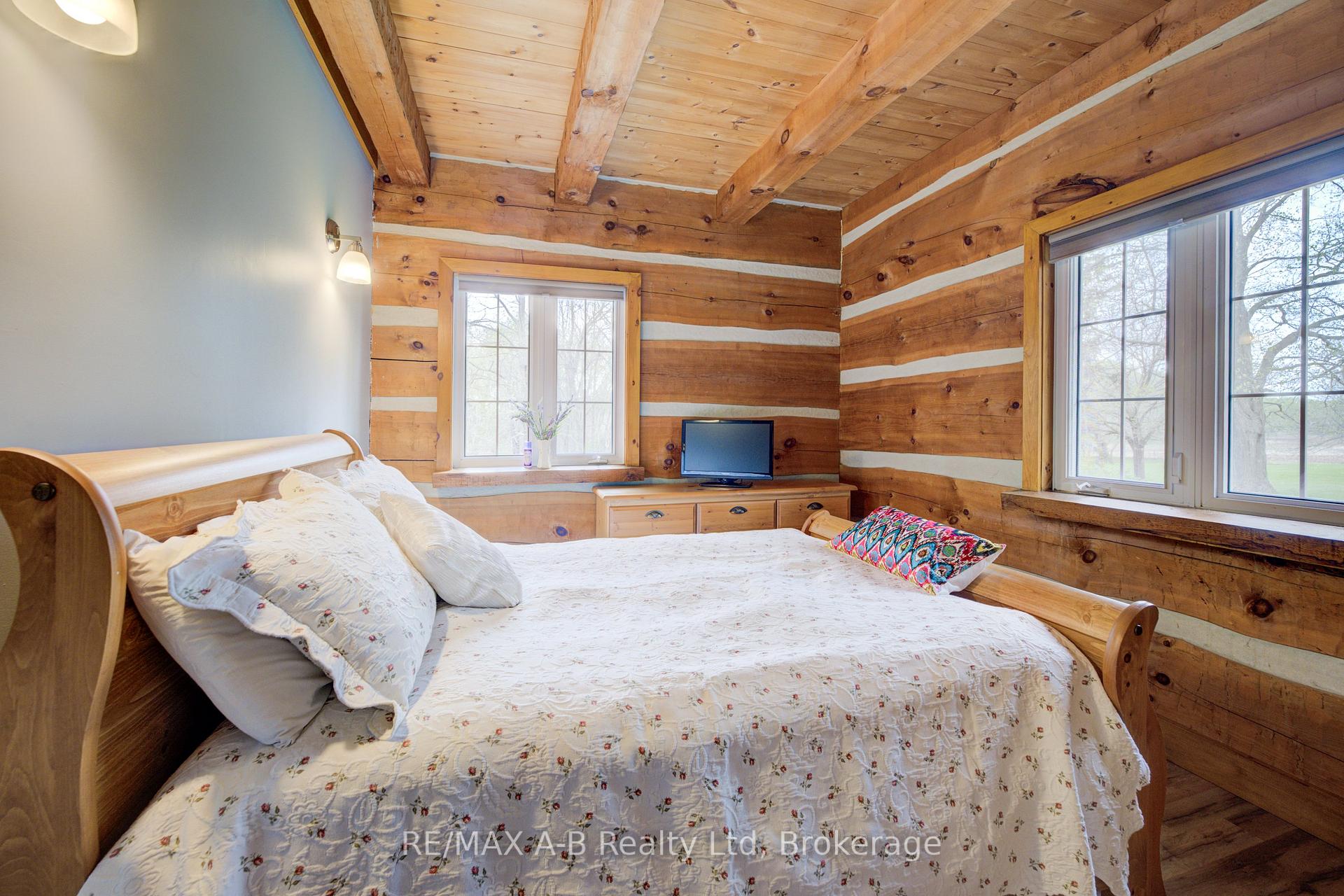 Photo 16 of 73187 Perth Road 183, Huron East, Tuckersmith — HOMEH