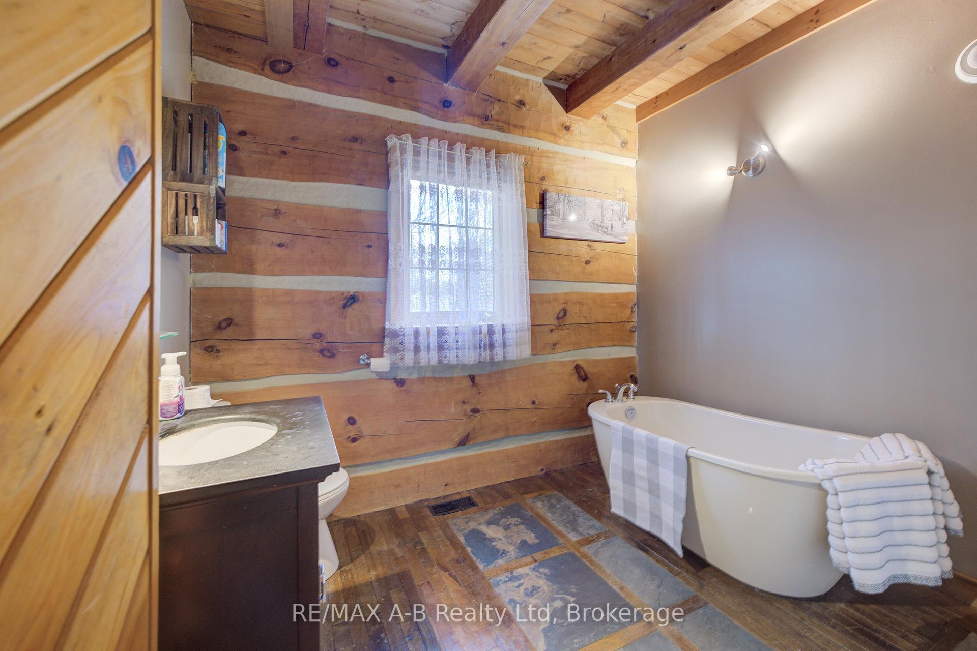 Photo 19 of 73187 Perth Road 183, Huron East, Tuckersmith — HOMEH