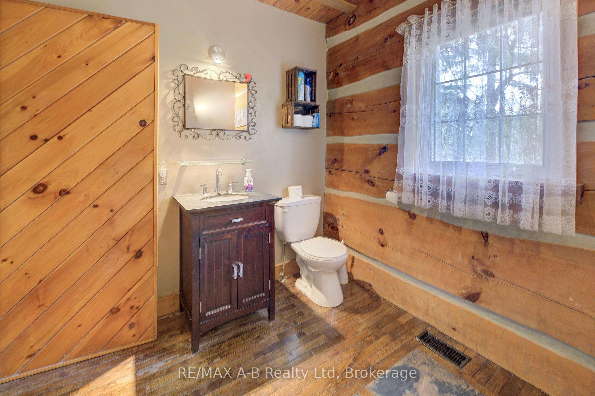 Photo 20 of 73187 Perth Road 183, Huron East, Tuckersmith — HOMEH