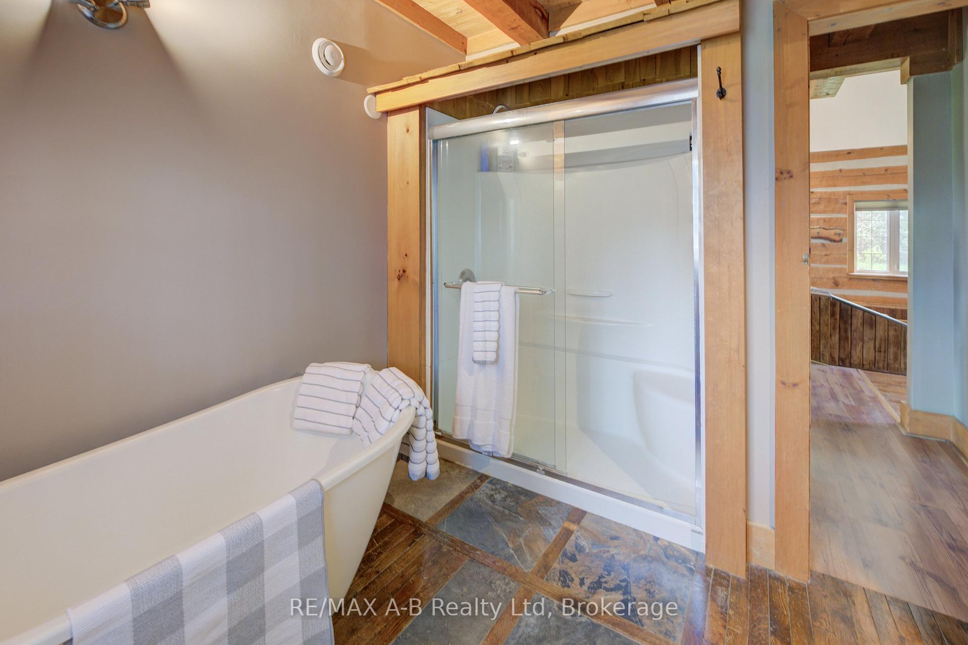 Photo 21 of 73187 Perth Road 183, Huron East, Tuckersmith — HOMEH