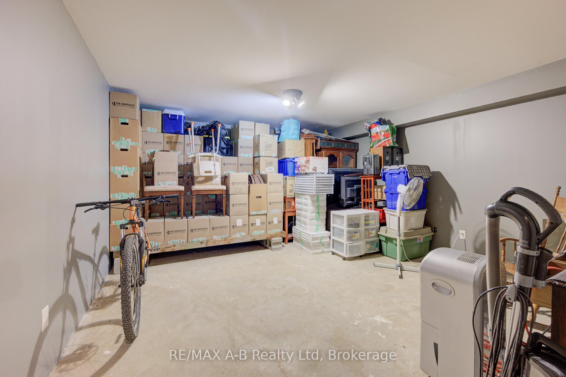Photo 29 of 73187 Perth Road 183, Huron East, Tuckersmith — HOMEH
