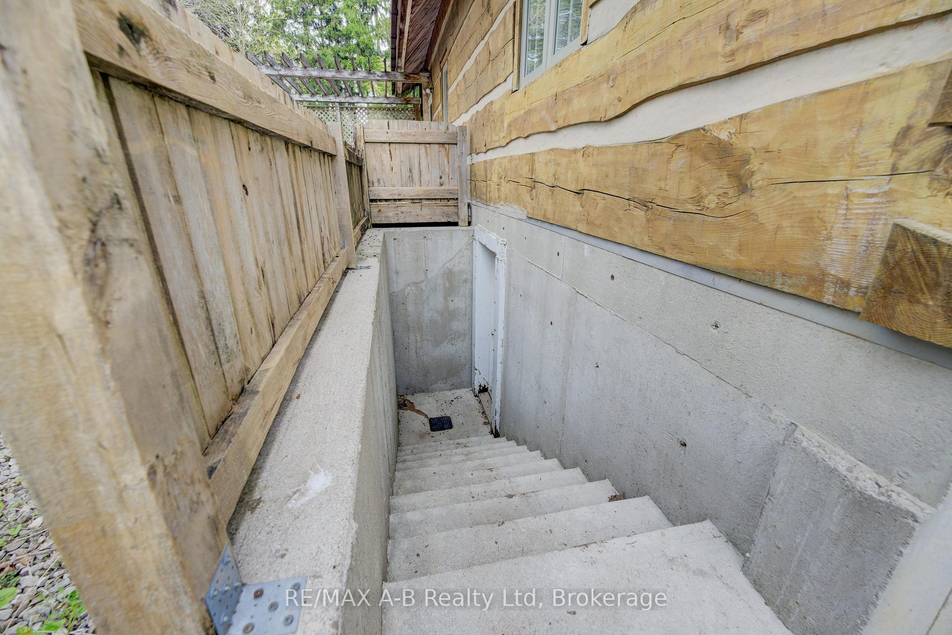Photo 40 of 73187 Perth Road 183, Huron East, Tuckersmith — HOMEH