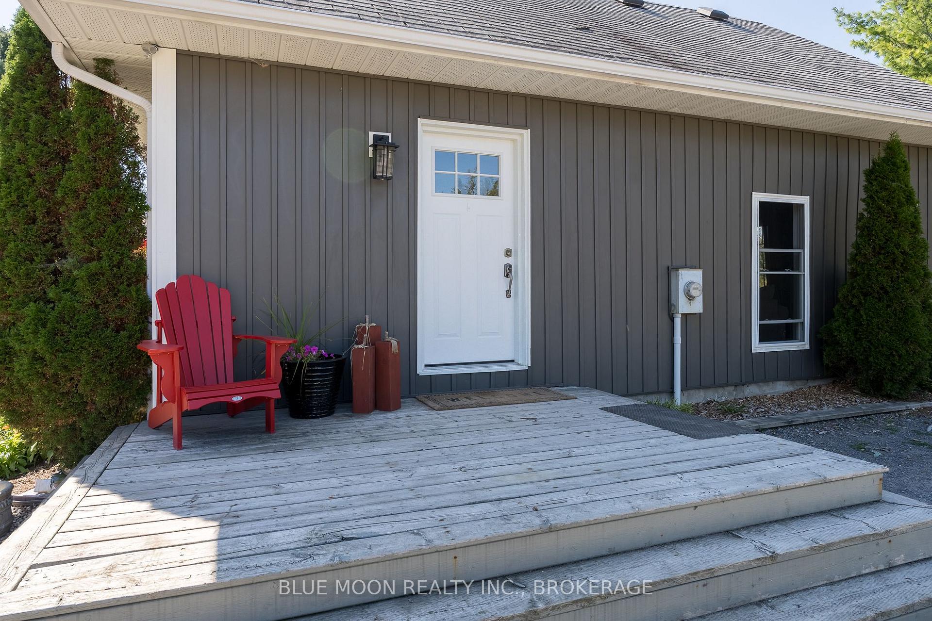 Photo 7 of 632 Love Road, Loyalist, Lennox and Addington - South — HOMEH