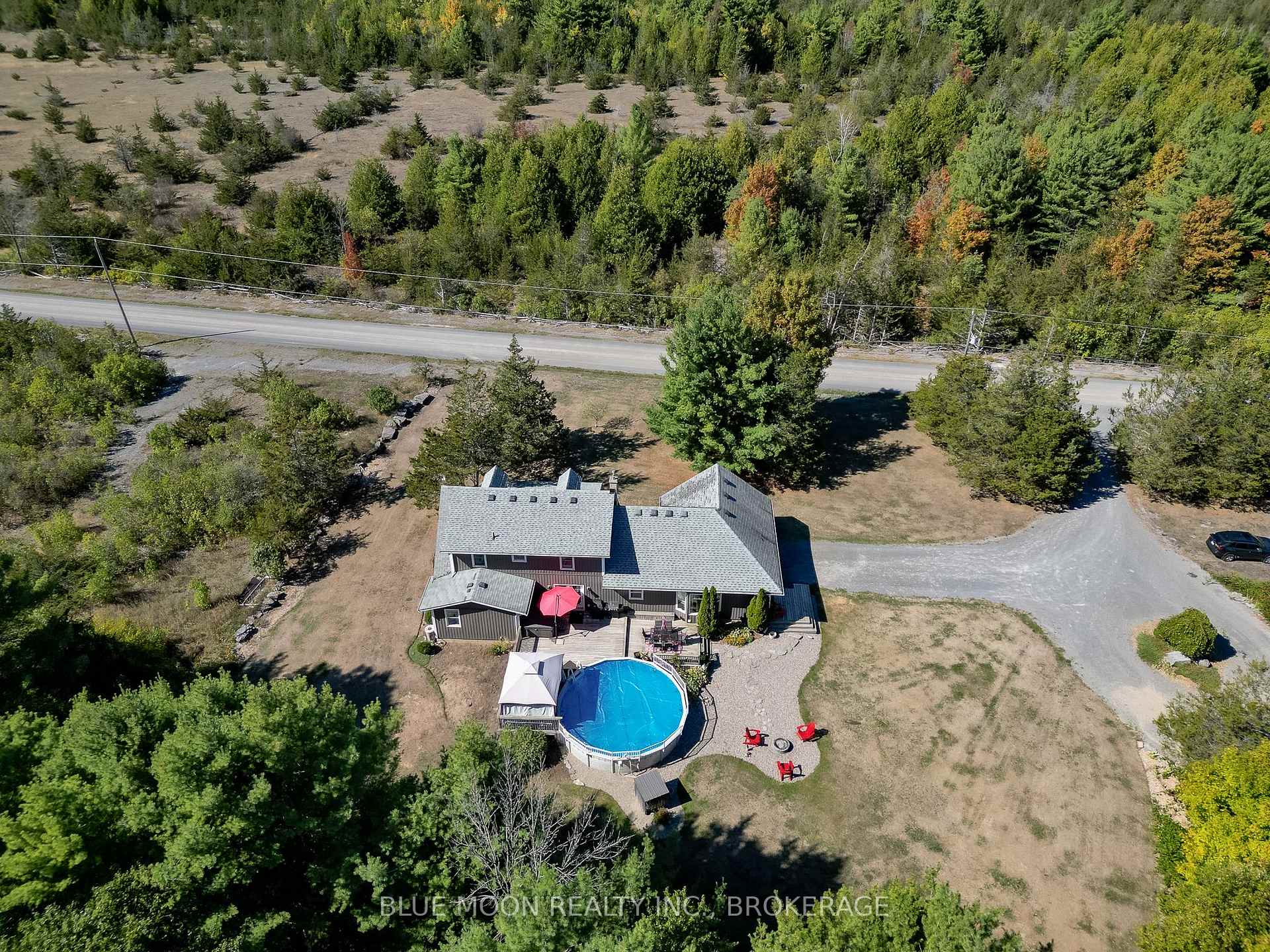 Photo 42 of 632 Love Road, Loyalist, Lennox and Addington - South — HOMEH