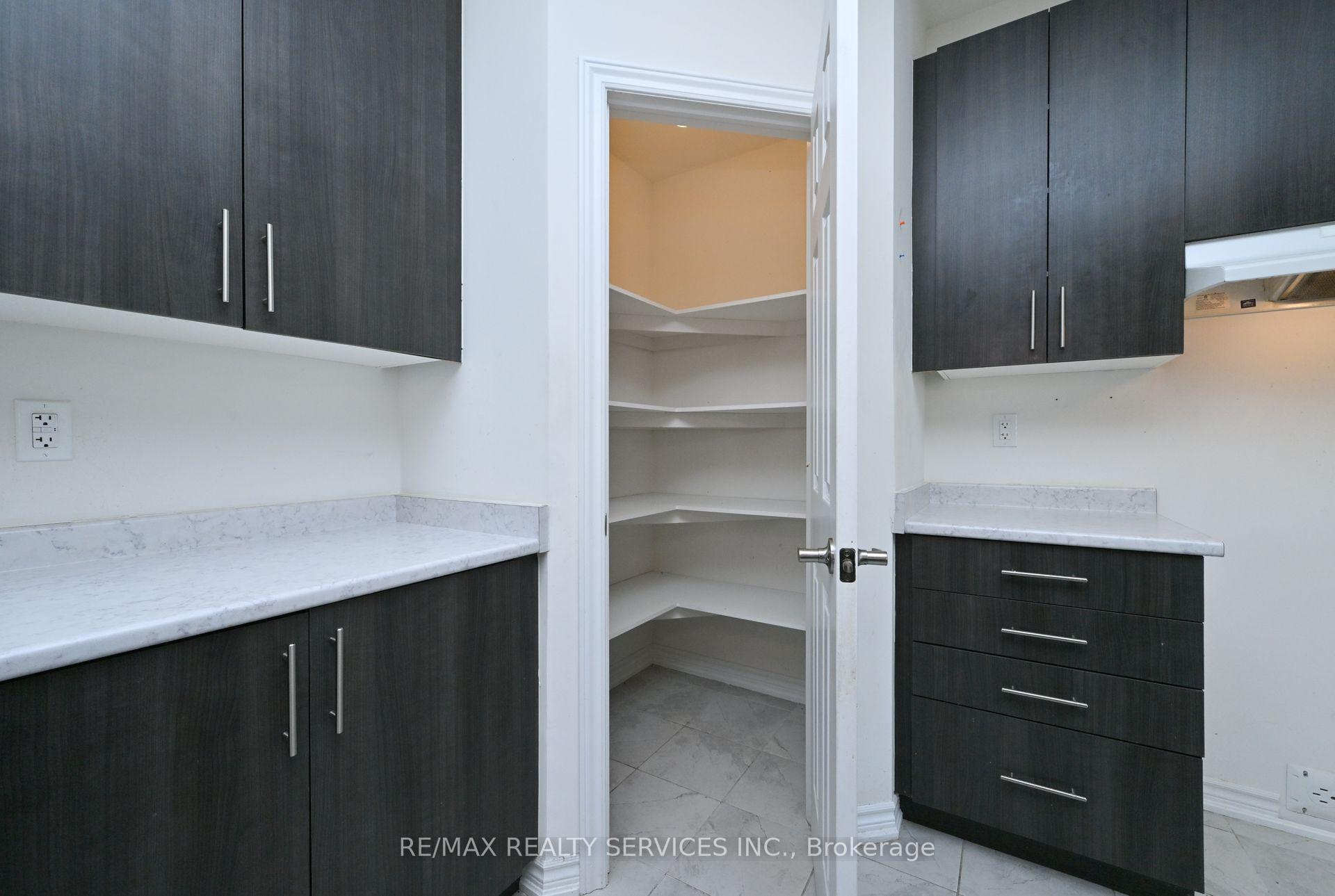 Photo 14 of 620 McMullen Street, Shelburne — HOMEH