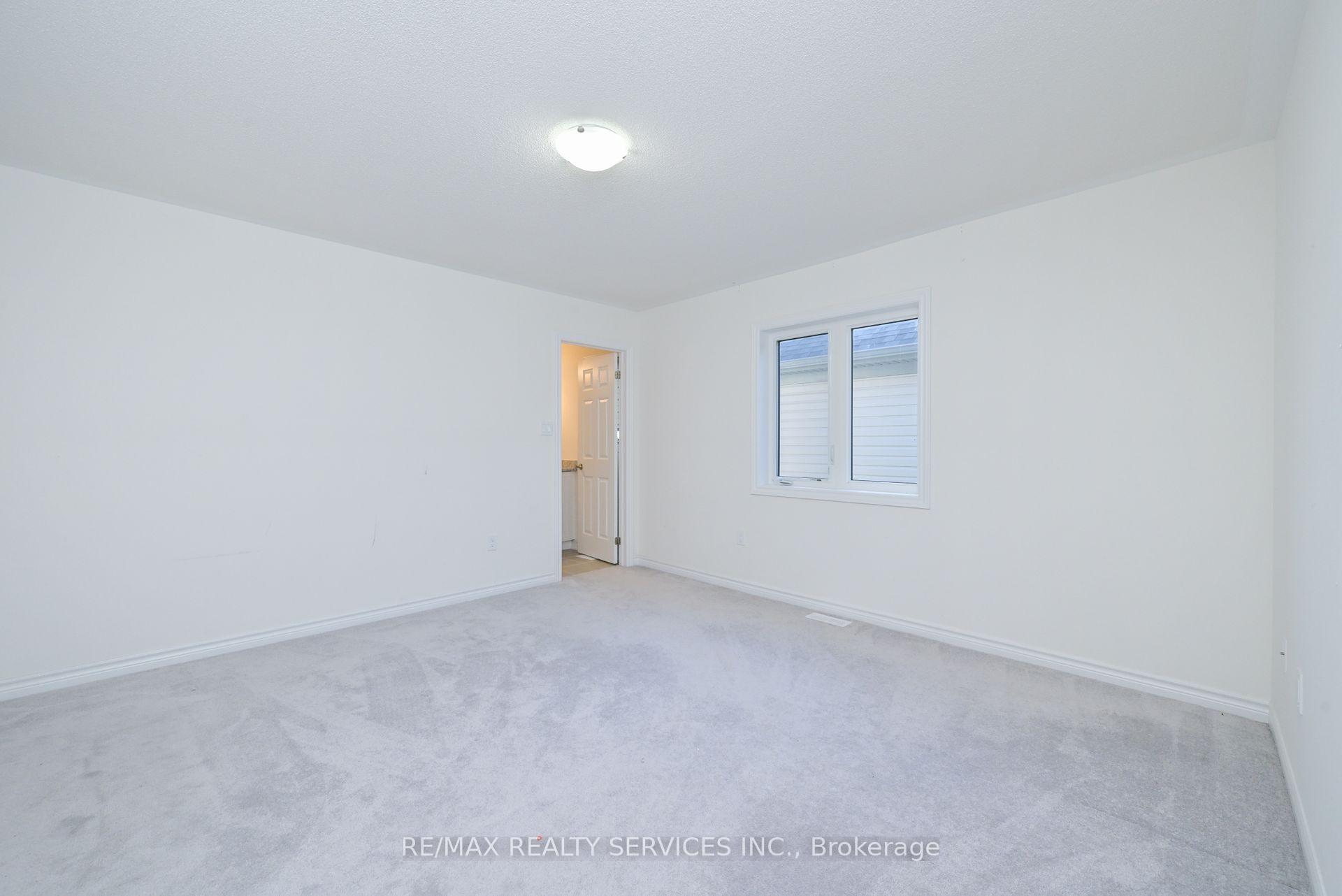 Photo 17 of 620 McMullen Street, Shelburne — HOMEH