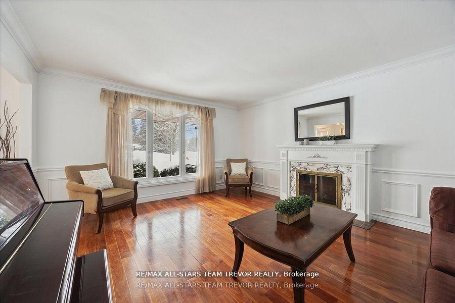 Photo 6 of 346 Bennet Drive, King, King City — HOMEH