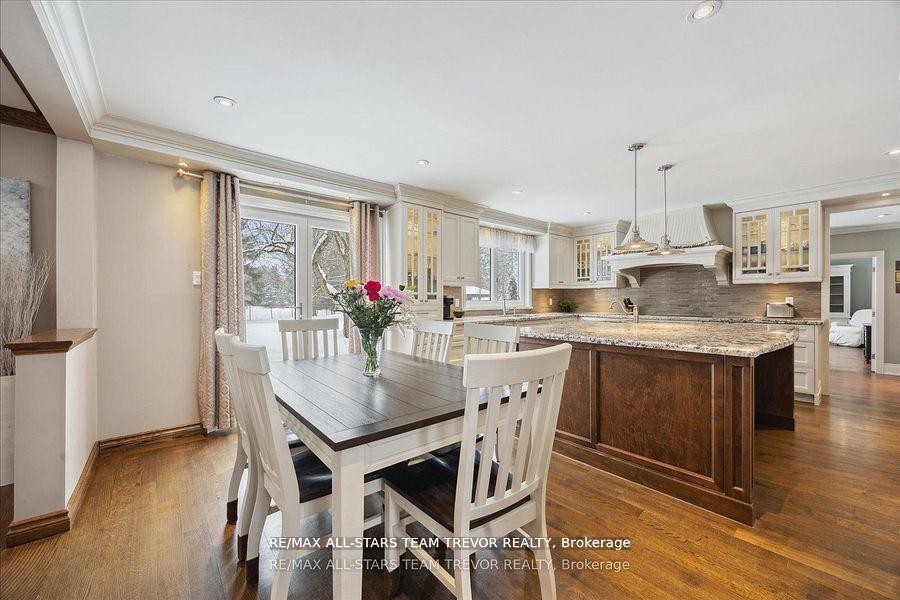 Photo 12 of 346 Bennet Drive, King, King City — HOMEH
