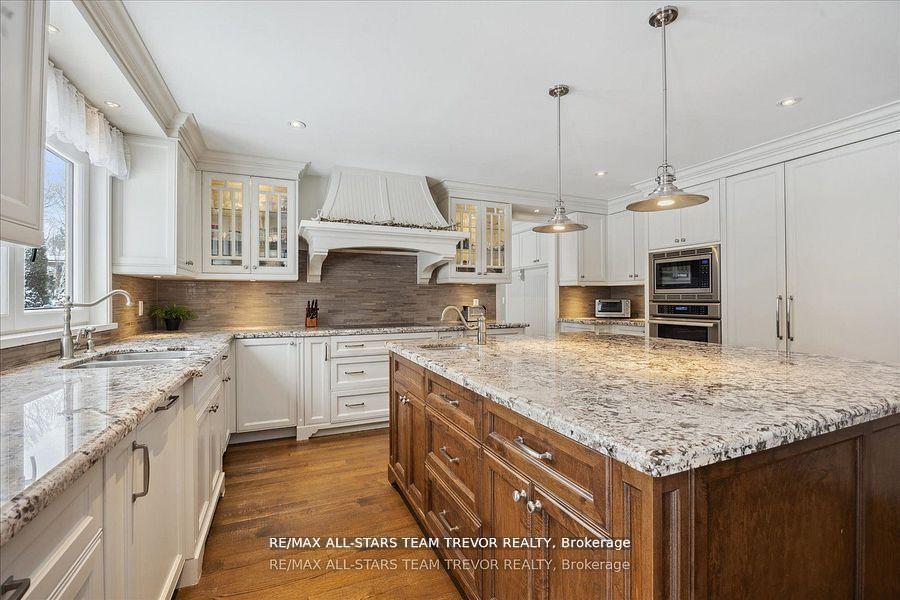 Photo 17 of 346 Bennet Drive, King, King City — HOMEH