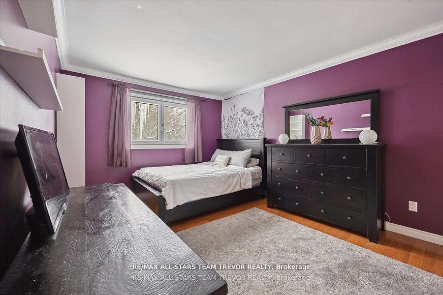 Photo 33 of 346 Bennet Drive, King, King City — HOMEH