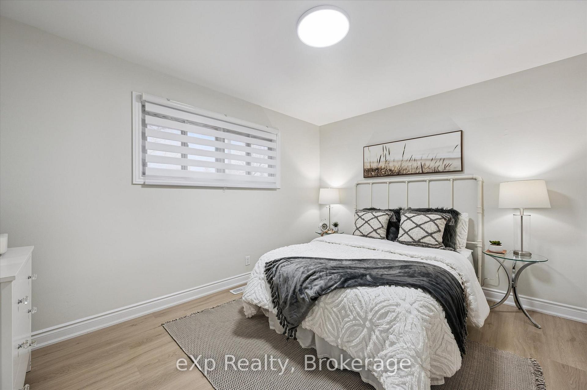 Photo 8 of 53 Nicklin Crescent, Guelph, Riverside Park — HOMEH