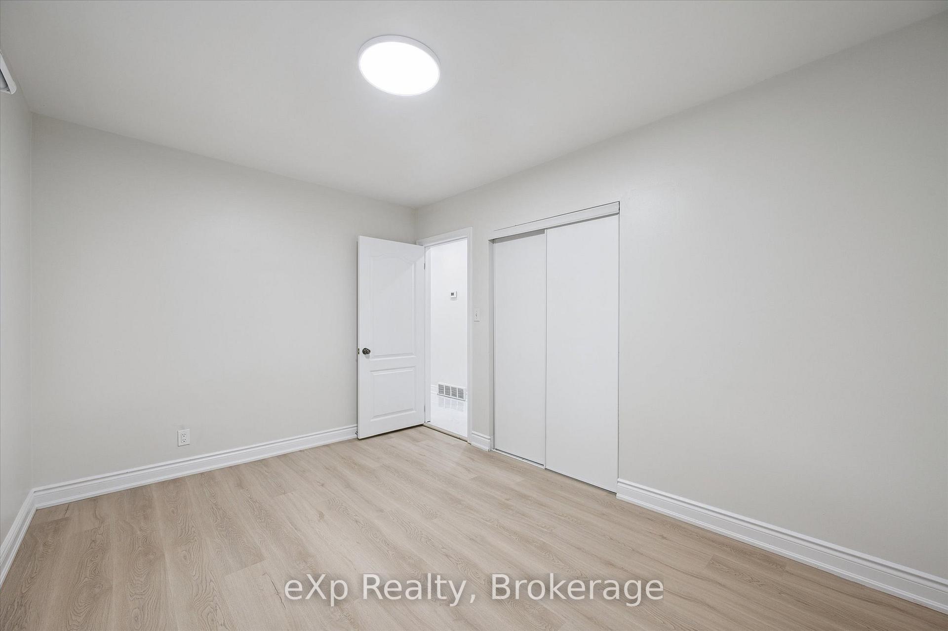 Photo 22 of 53 Nicklin Crescent, Guelph, Riverside Park — HOMEH