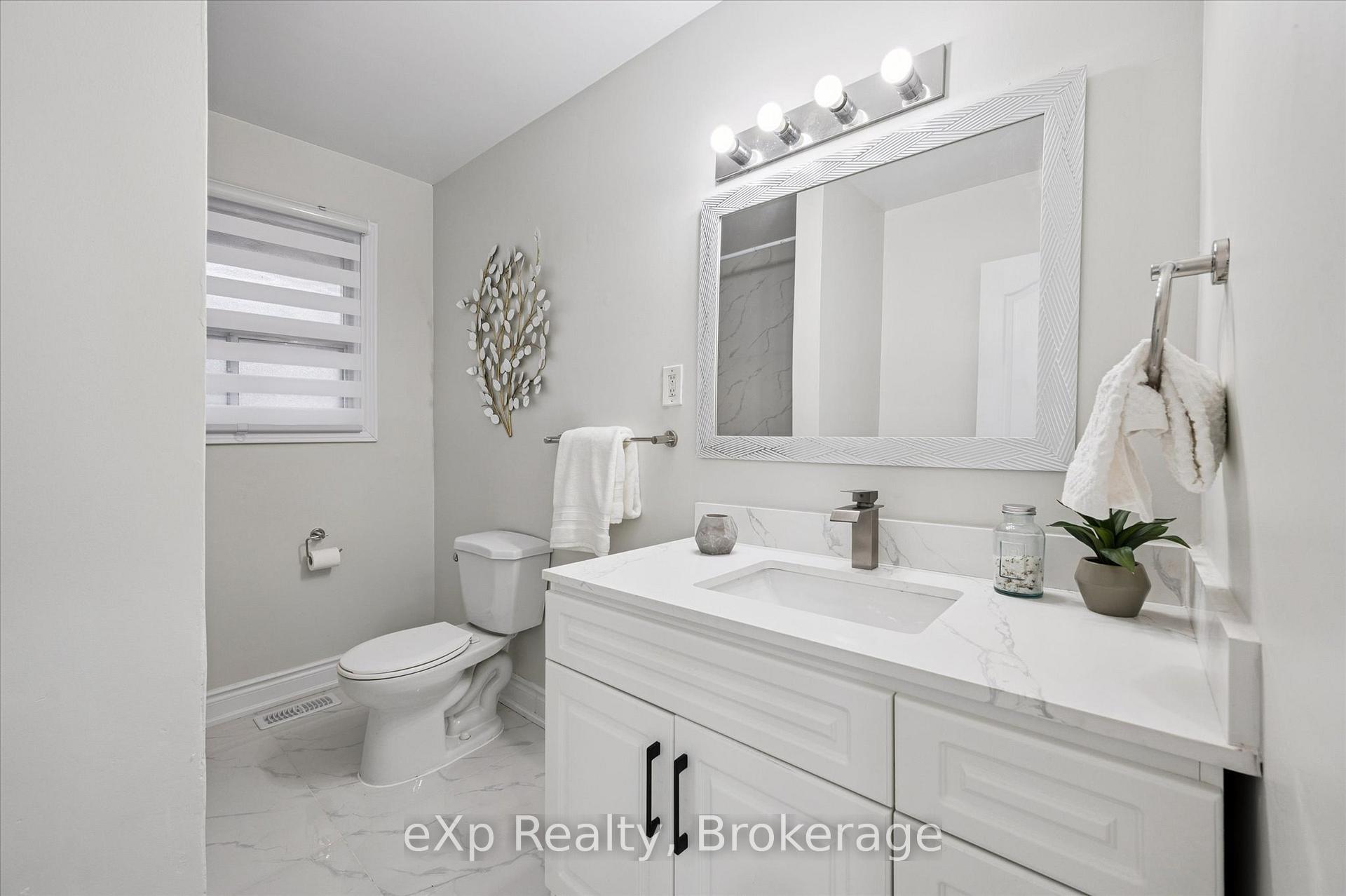 Photo 39 of 53 Nicklin Crescent, Guelph, Riverside Park — HOMEH