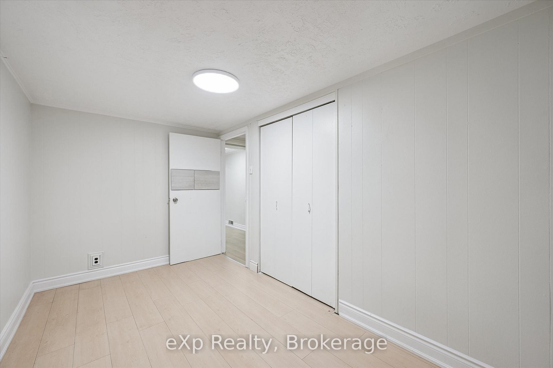 Photo 13 of 53 Nicklin Crescent, Guelph, Riverside Park — HOMEH