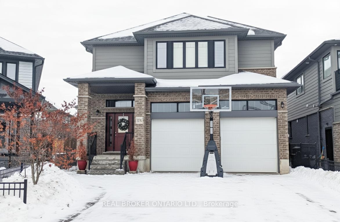Photo 1 of 206 Carriage Way S, Waterloo — HOMEH