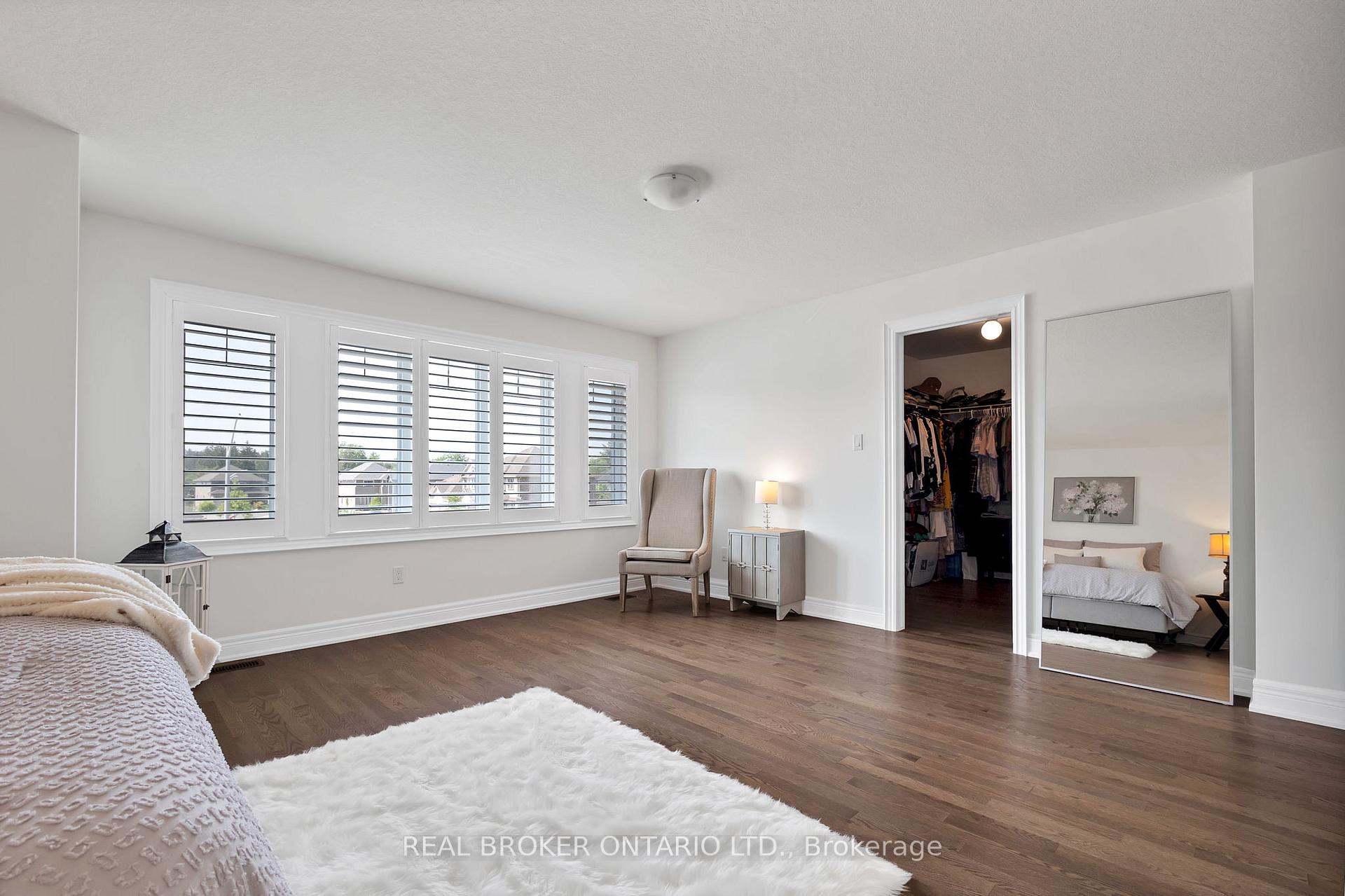 Photo 46 of 206 Carriage Way S, Waterloo — HOMEH