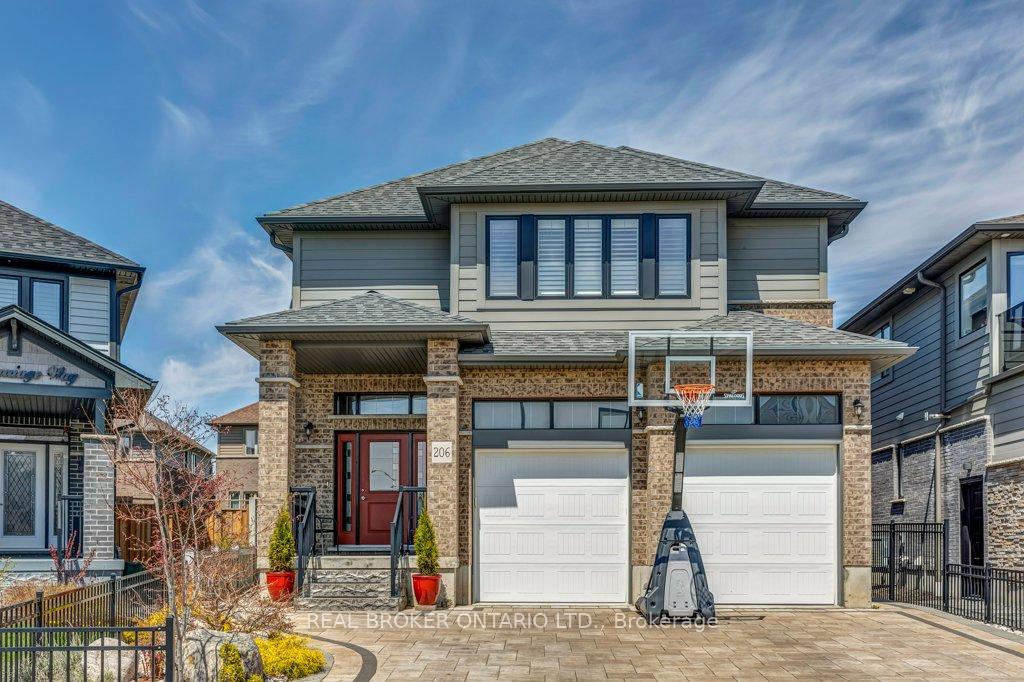 Photo 38 of 206 Carriage Way S, Waterloo — HOMEH