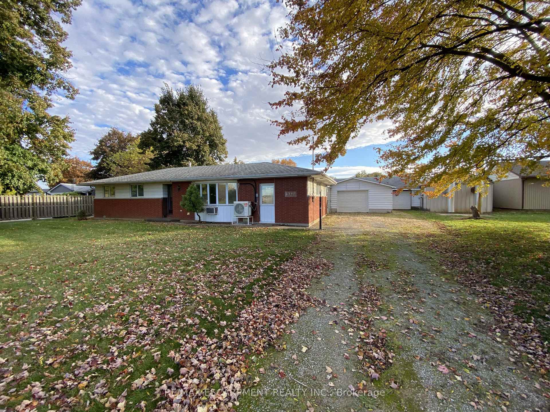 Photo 2 of 5220 Greenlane Road, Lincoln, Lincoln Lake — HOMEH
