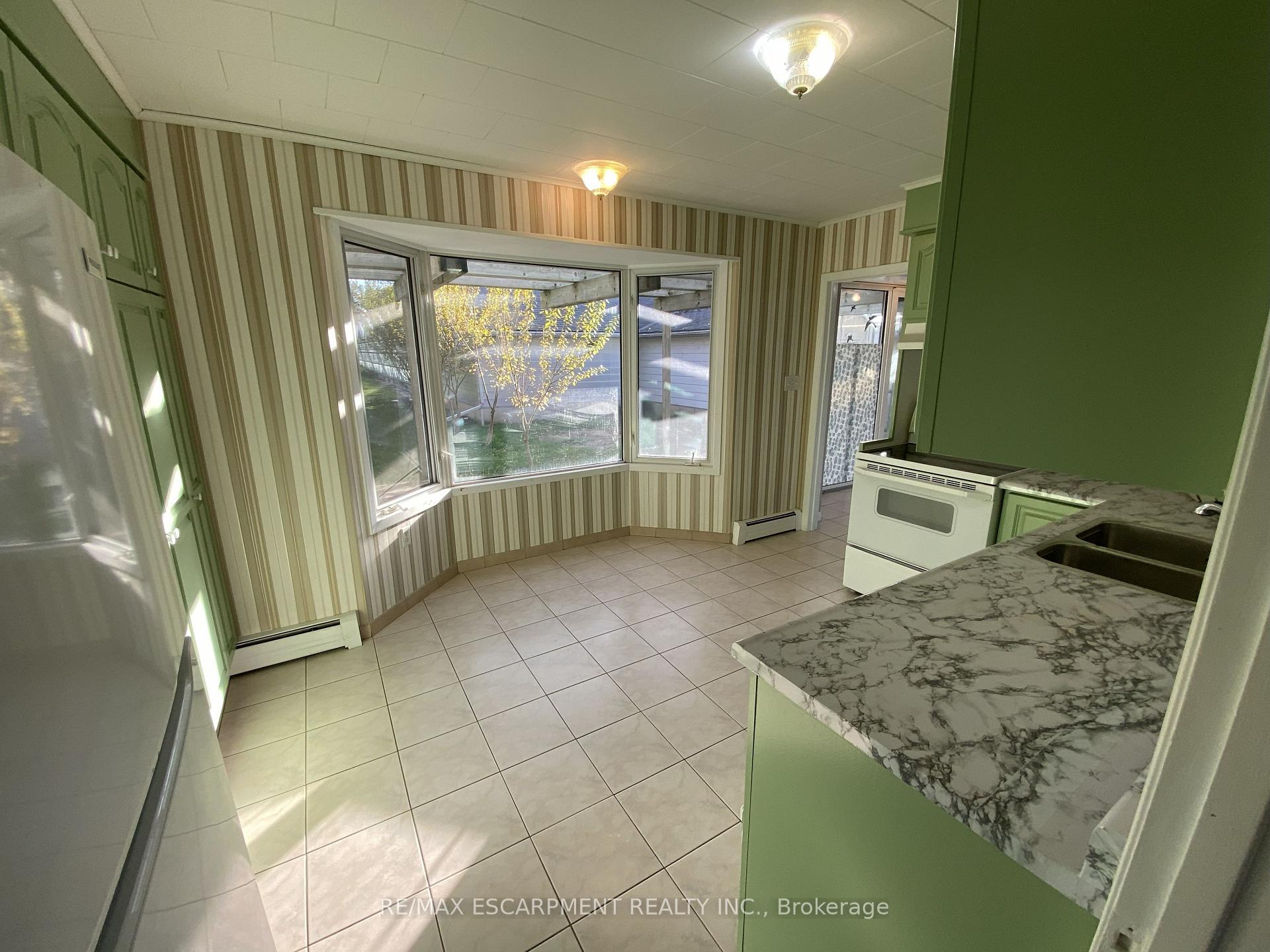 Photo 17 of 5220 Greenlane Road, Lincoln, Lincoln Lake — HOMEH