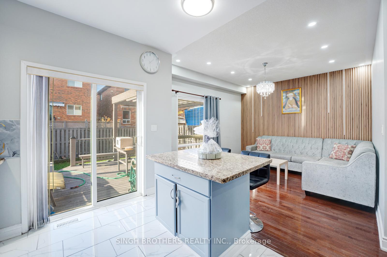 Photo 17 of 28 Jordensen Drive, Brampton, Credit Valley — HOMEH