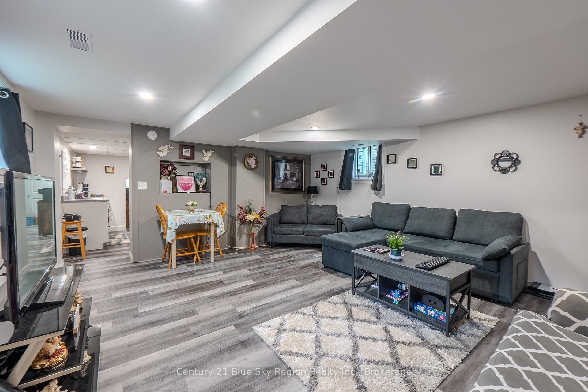 Photo 15 of 242 Princess Street E, North Bay, Central — HOMEH