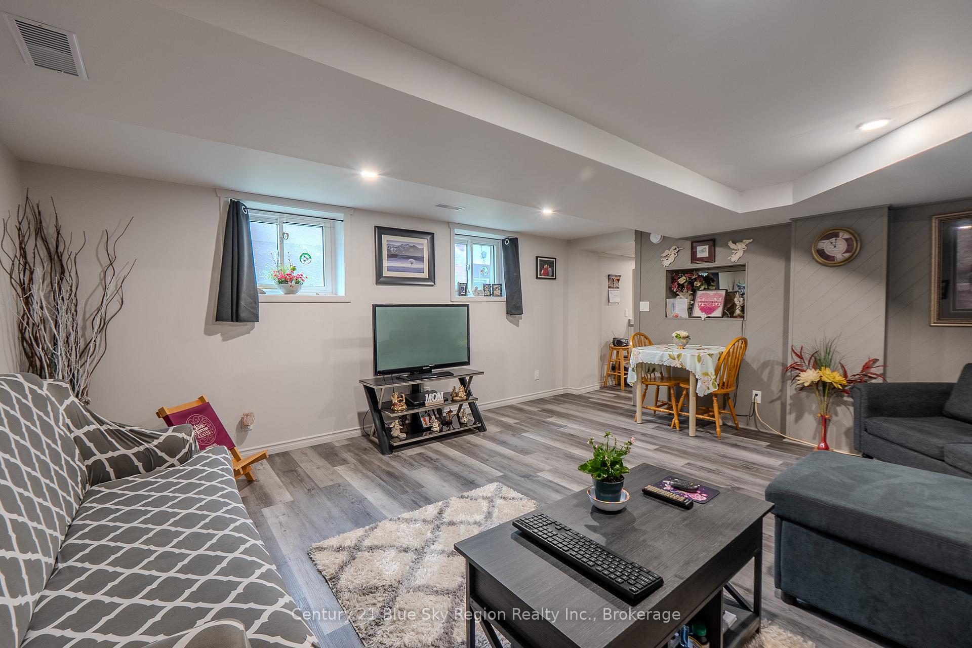 Photo 18 of 242 Princess Street E, North Bay, Central — HOMEH