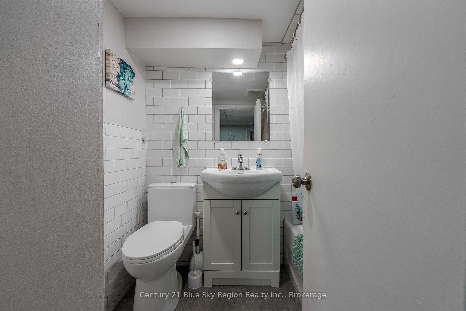 Photo 12 of 242 Princess Street E, North Bay, Central — HOMEH