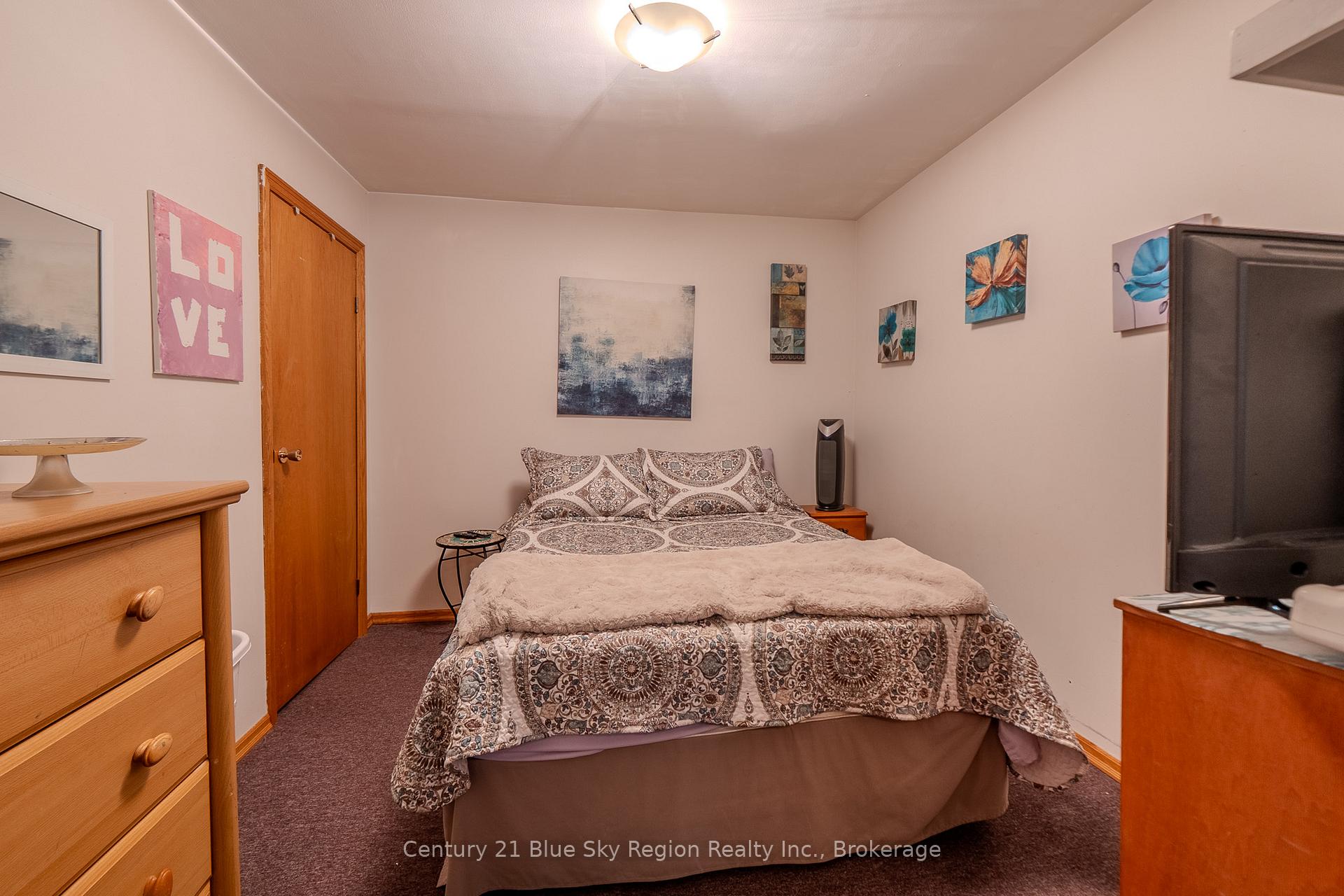 Photo 17 of 242 Princess Street E, North Bay, Central — HOMEH