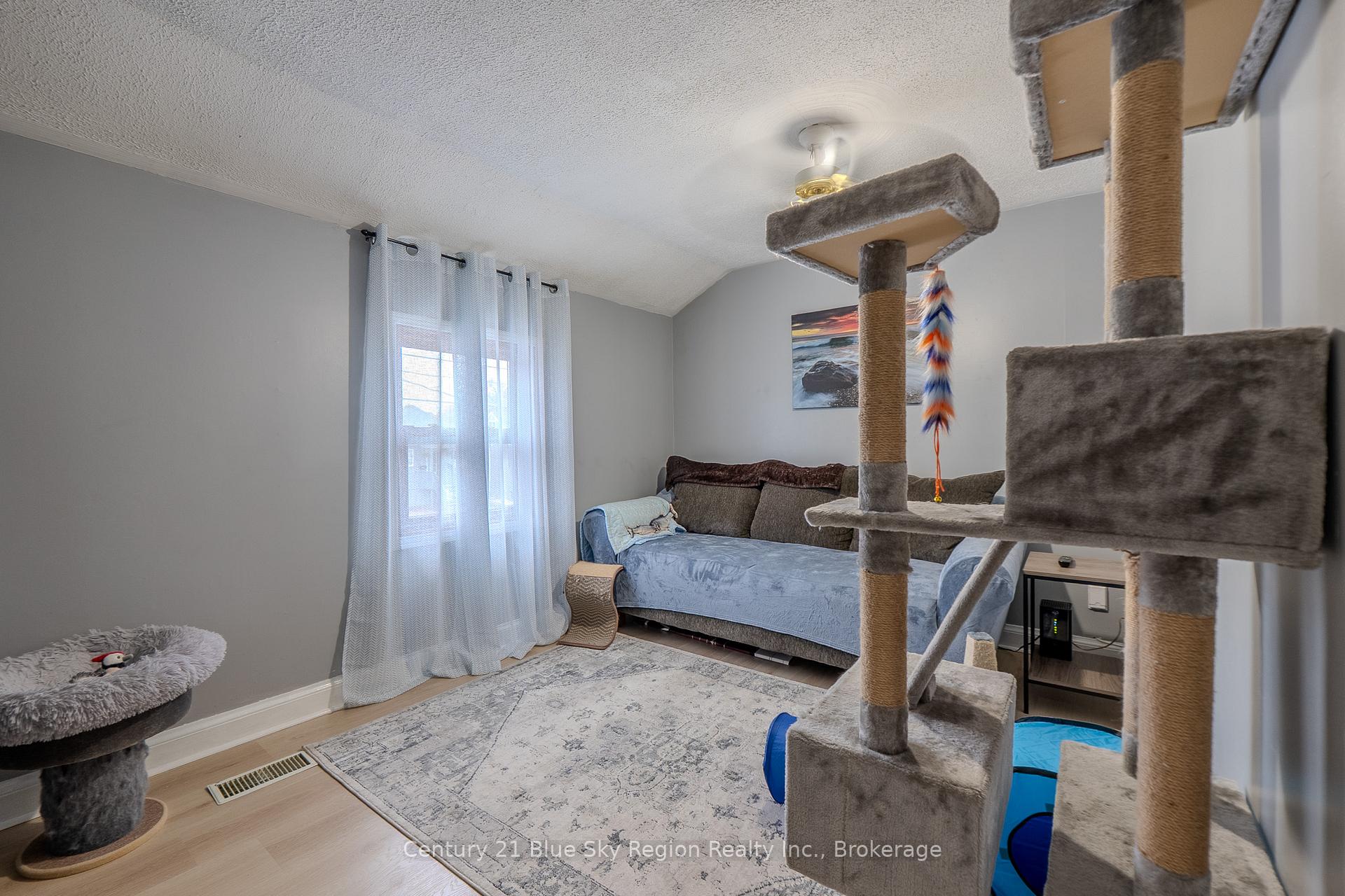 Photo 41 of 242 Princess Street E, North Bay, Central — HOMEH