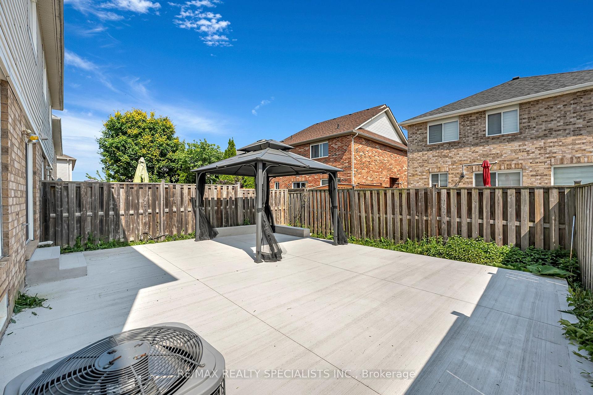 Photo 36 of 37 Jessop Drive, Brampton, Fletcher's Meadow — HOMEH