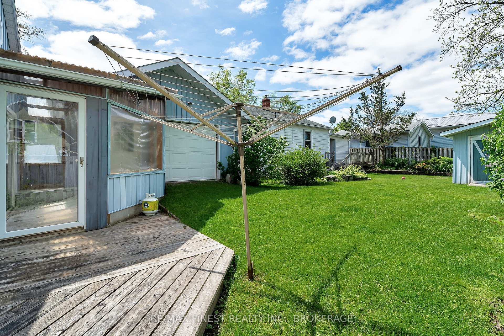 Photo 31 of 8 Catherine Street, Prince Edward County, Picton Ward — HOMEH
