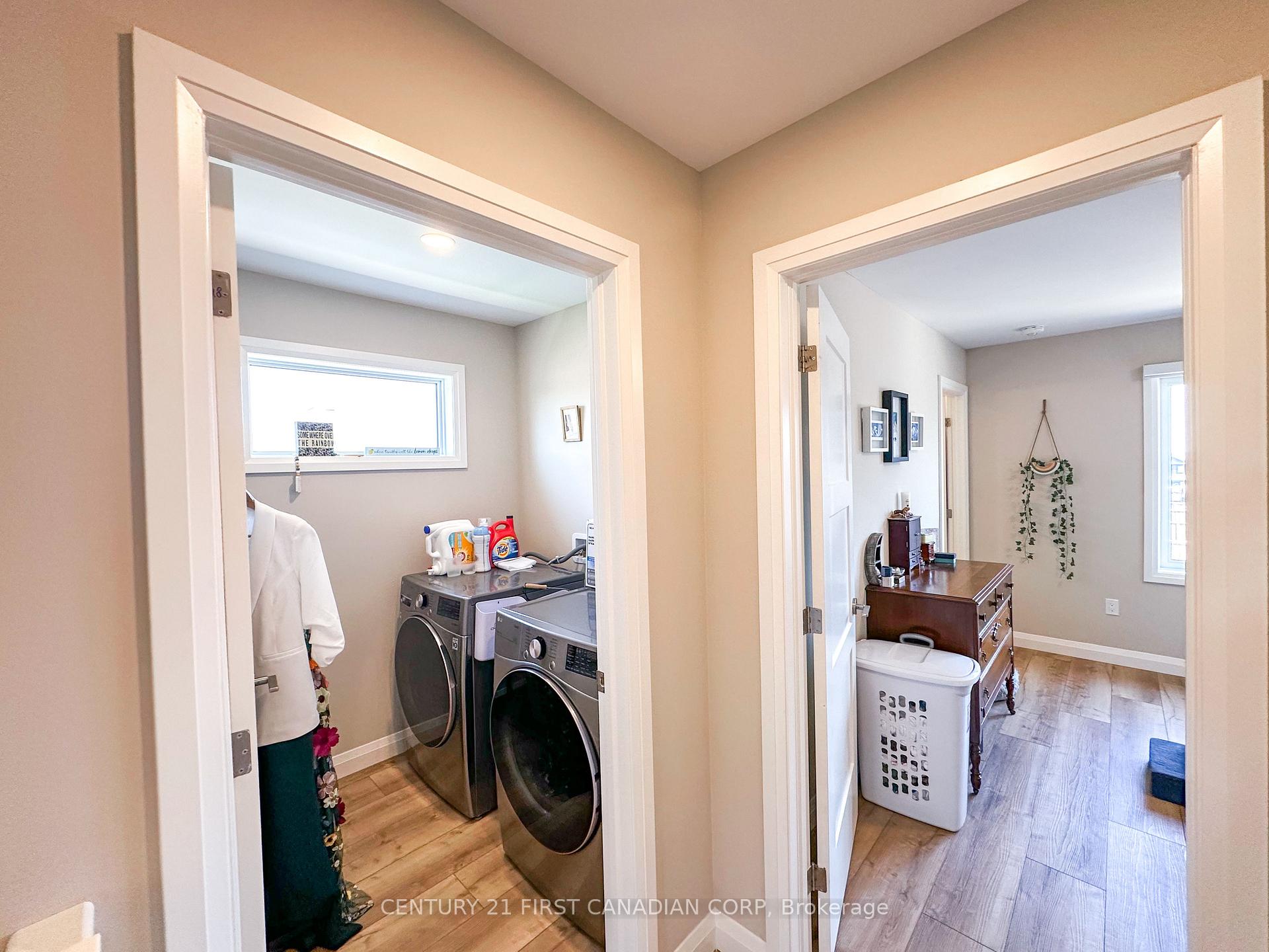 Photo 13 of Unit 2, 17 Nicholson Street, Lucan Biddulph, Lucan — HOMEH