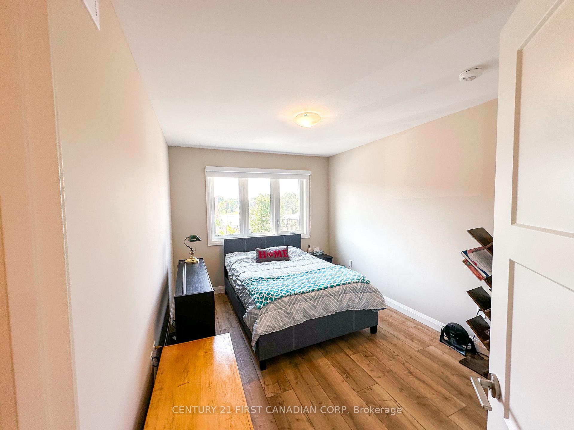 Photo 21 of Unit 2, 17 Nicholson Street, Lucan Biddulph, Lucan — HOMEH