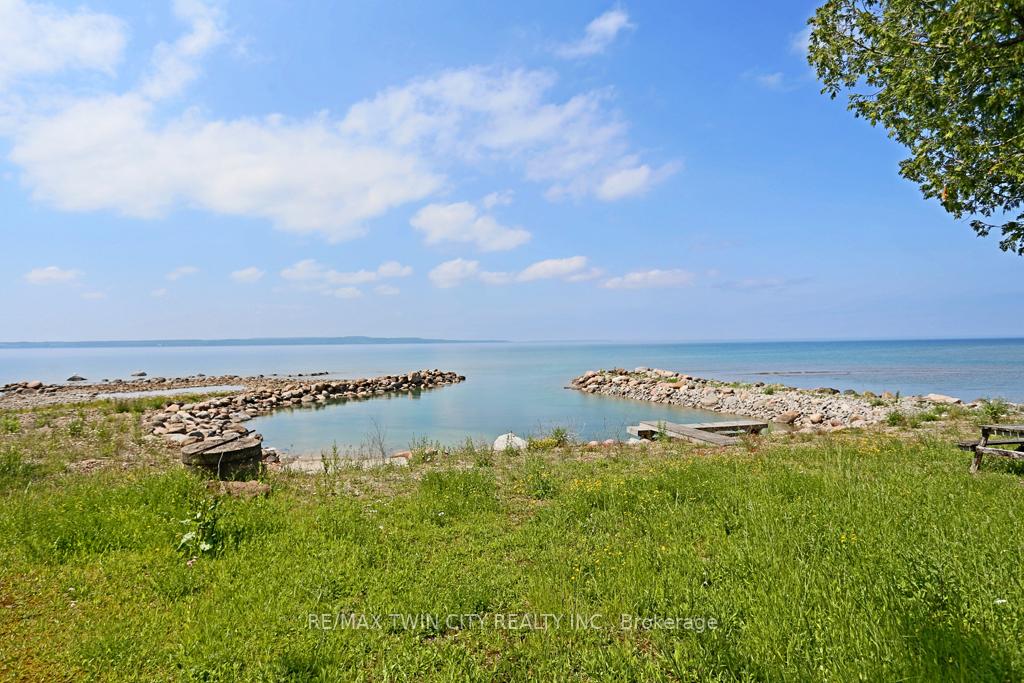 Photo 13 of 350320 Concession A, Meaford — HOMEH