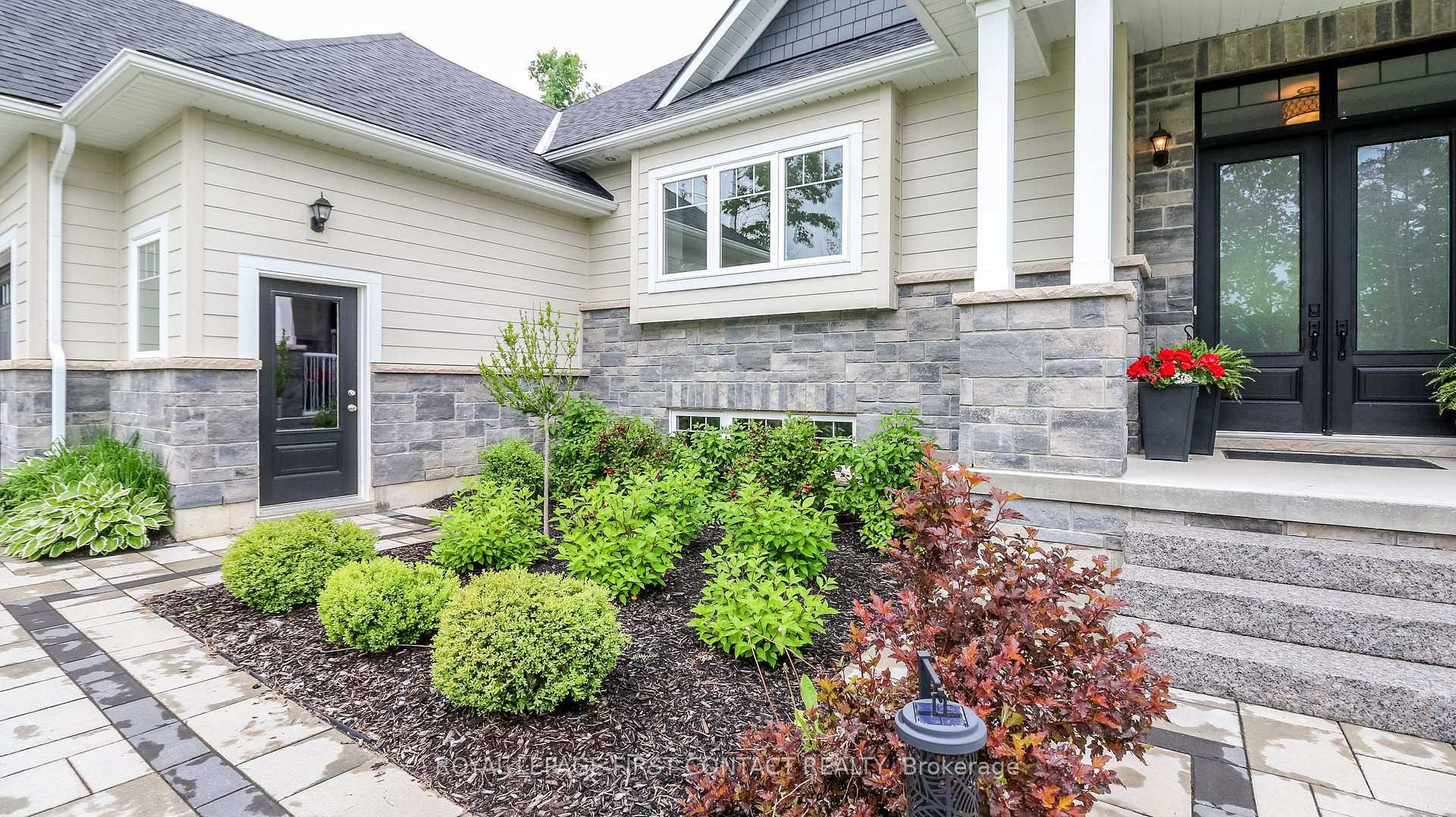 Photo 8 of 2066 Elana Drive, Severn, Marchmont — HOMEH