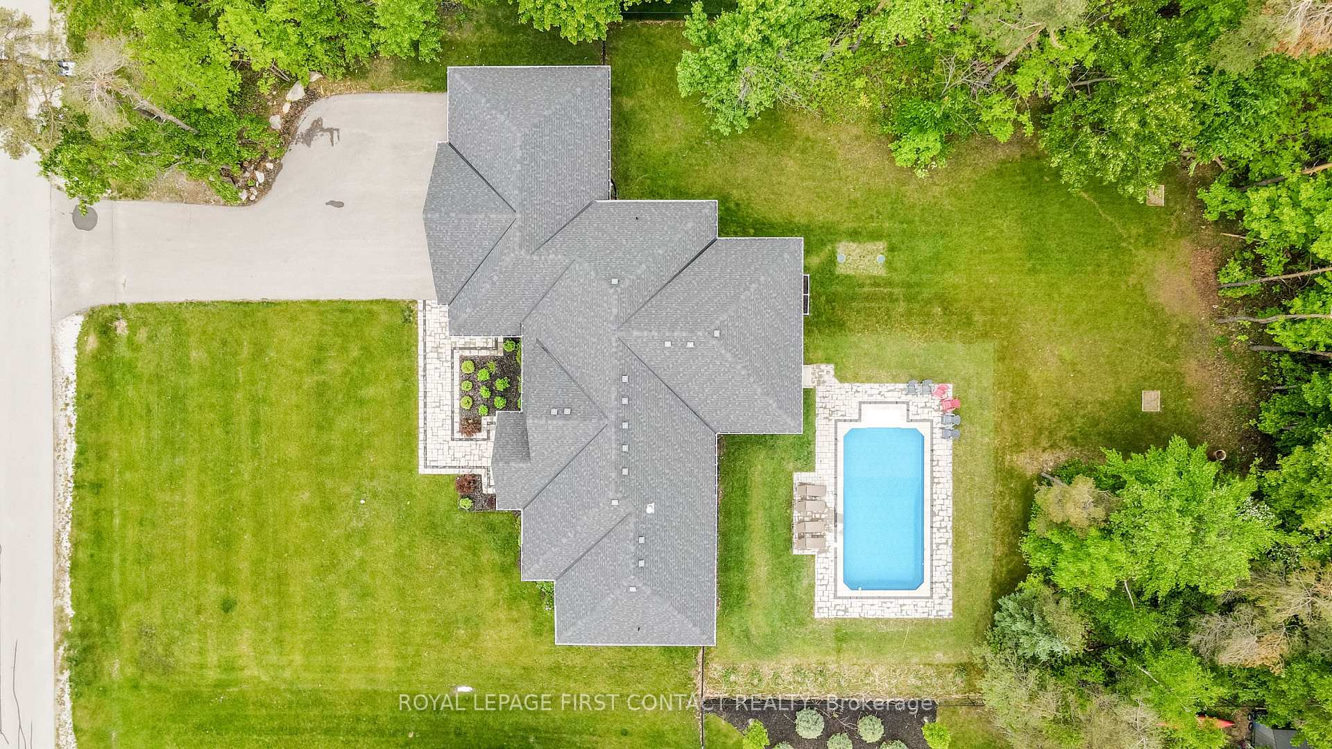 Photo 33 of 2066 Elana Drive, Severn, Marchmont — HOMEH